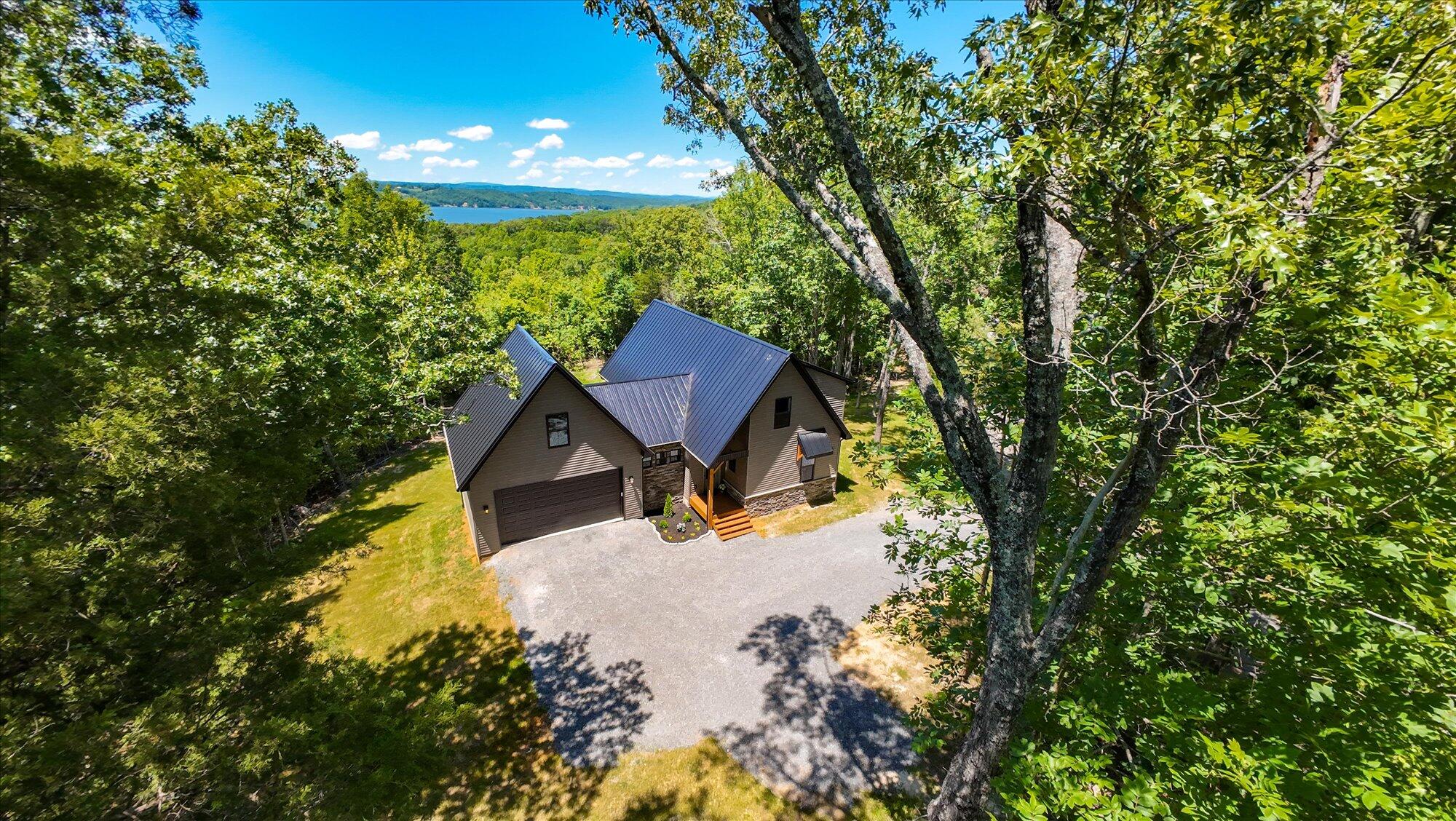 Ten Mile, Tennessee, 37880, United States, 3 Bedrooms Bedrooms, ,3 BathroomsBathrooms,Residential,For Sale,1878796