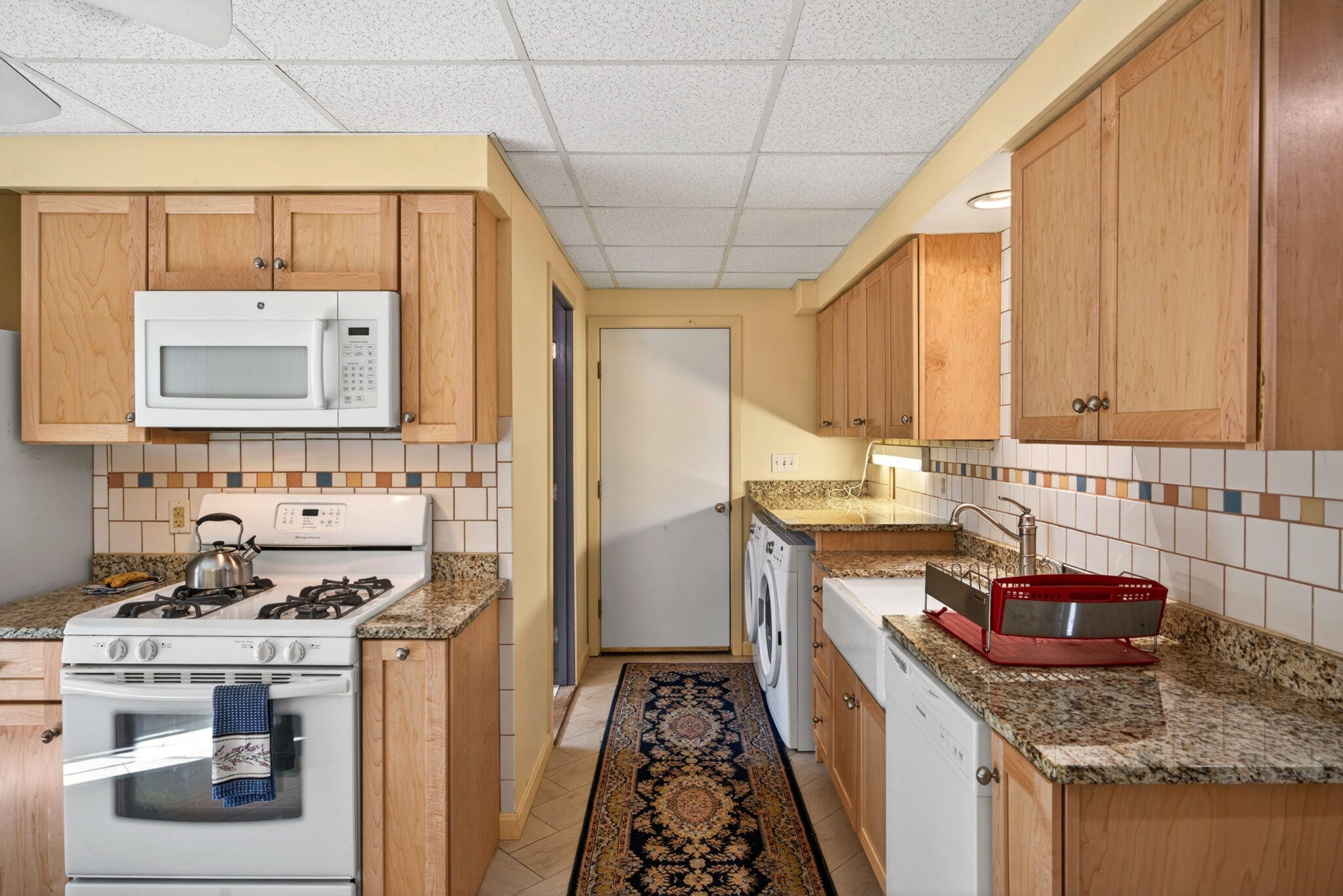  73 County Road - 物件實景