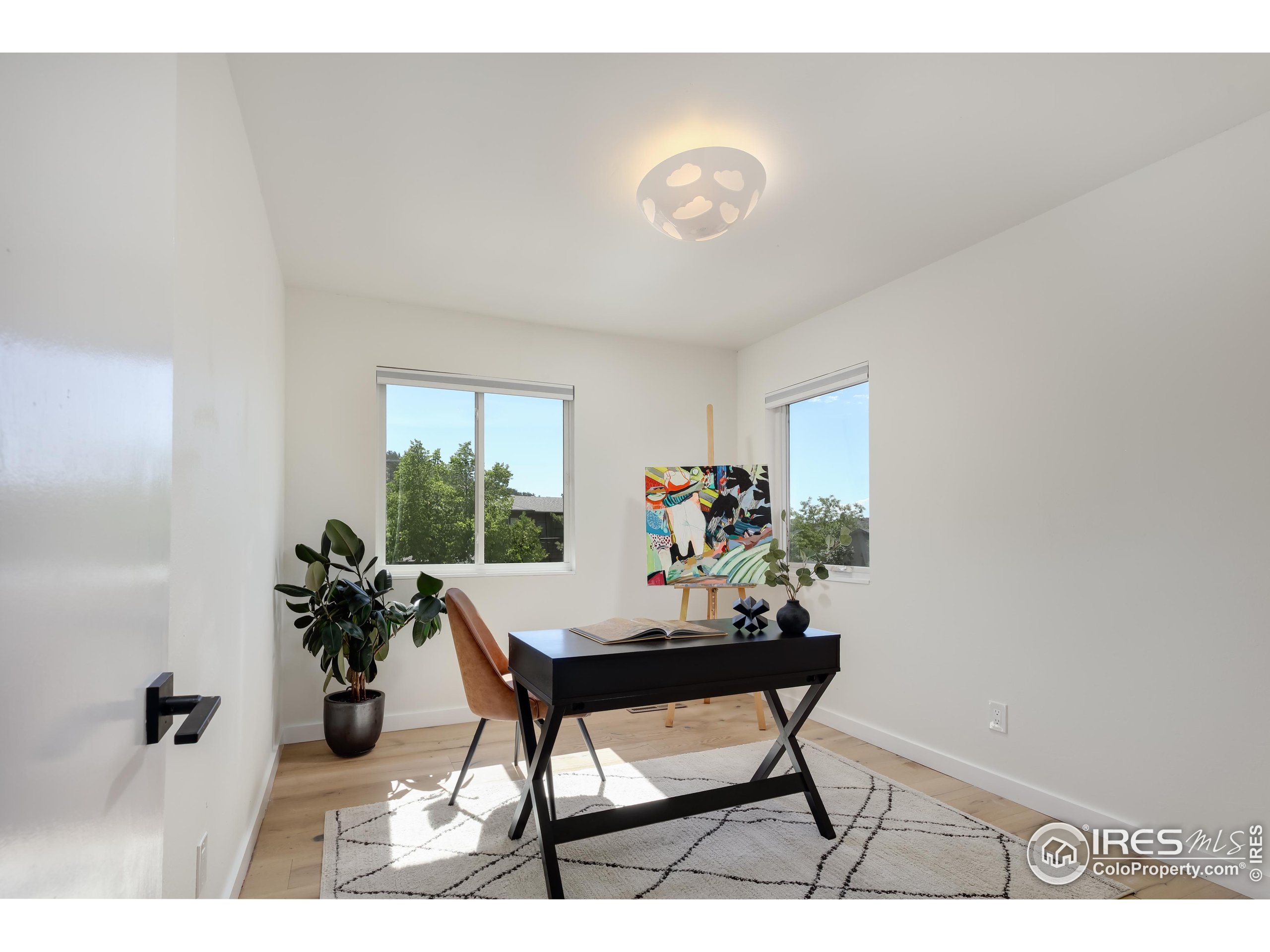 Lyons, Colorado, 80540, United States, 4 Bedrooms Bedrooms, ,2 BathroomsBathrooms,Residential,For Sale,1926189