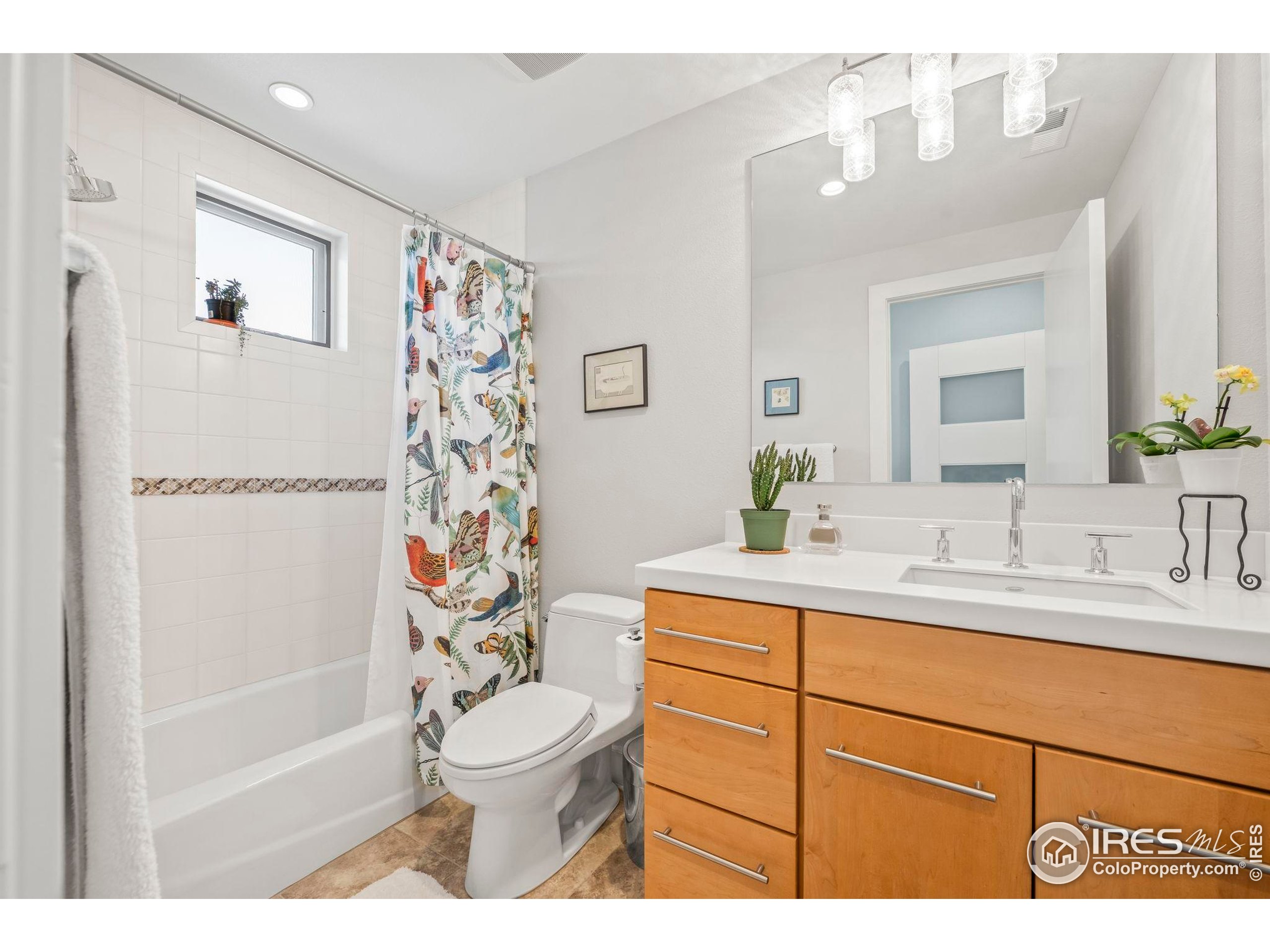 Boulder, Colorado, 80304, United States, 3 Bedrooms Bedrooms, ,3 BathroomsBathrooms,Residential,For Sale,1766708