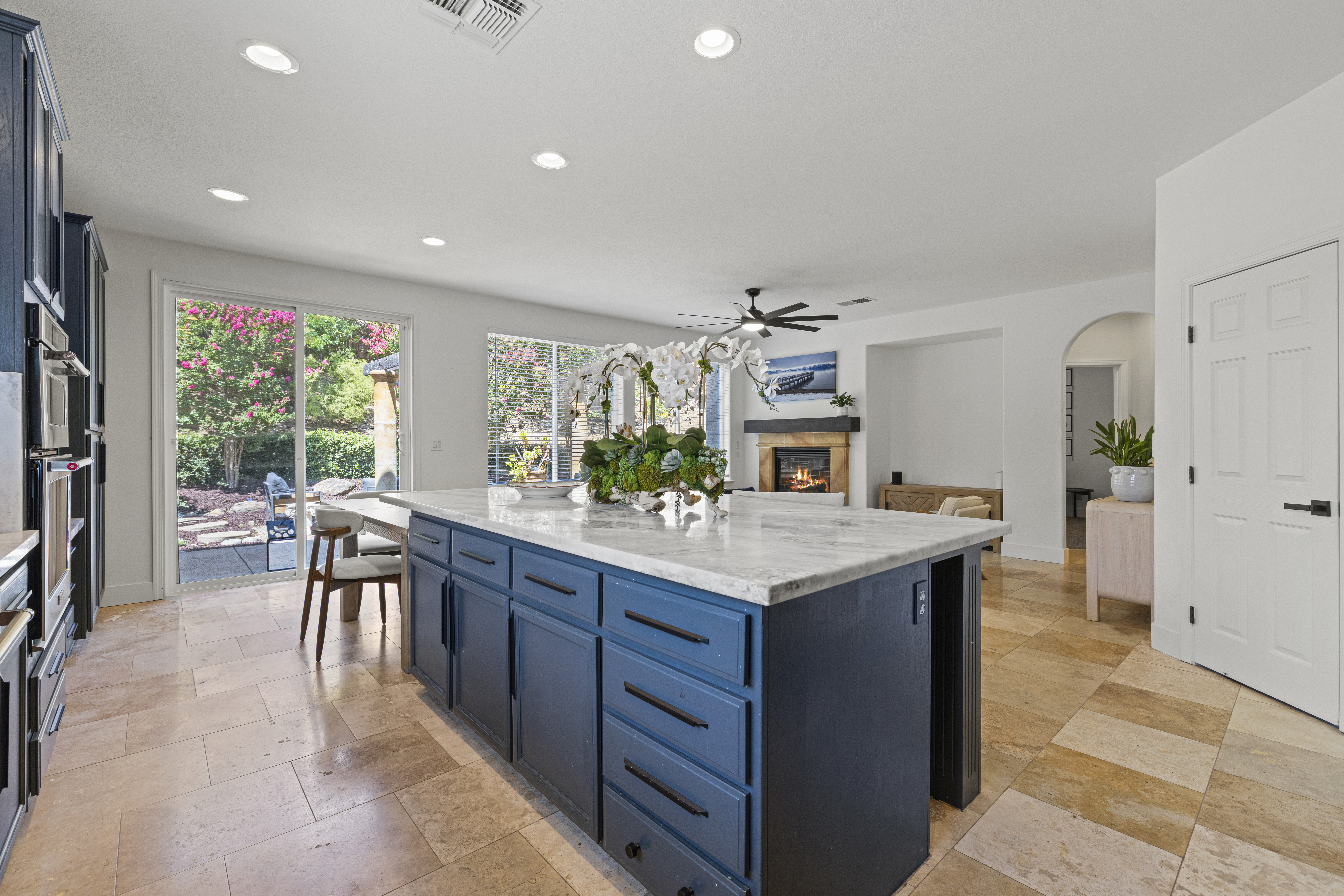  8033 Marigola Drive, El Dorado Hills, CA 95762 - 物件實景