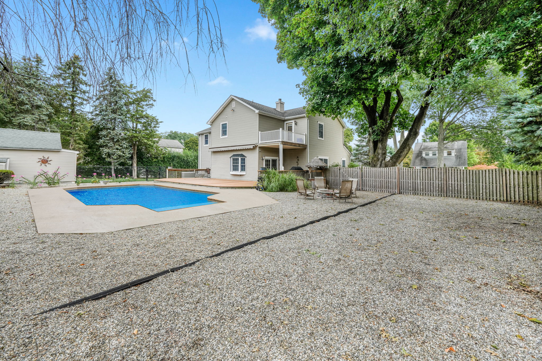 Montville, New Jersey, 07045, United States, 4 Bedrooms Bedrooms, ,3 BathroomsBathrooms,Residential,For Sale,1978325