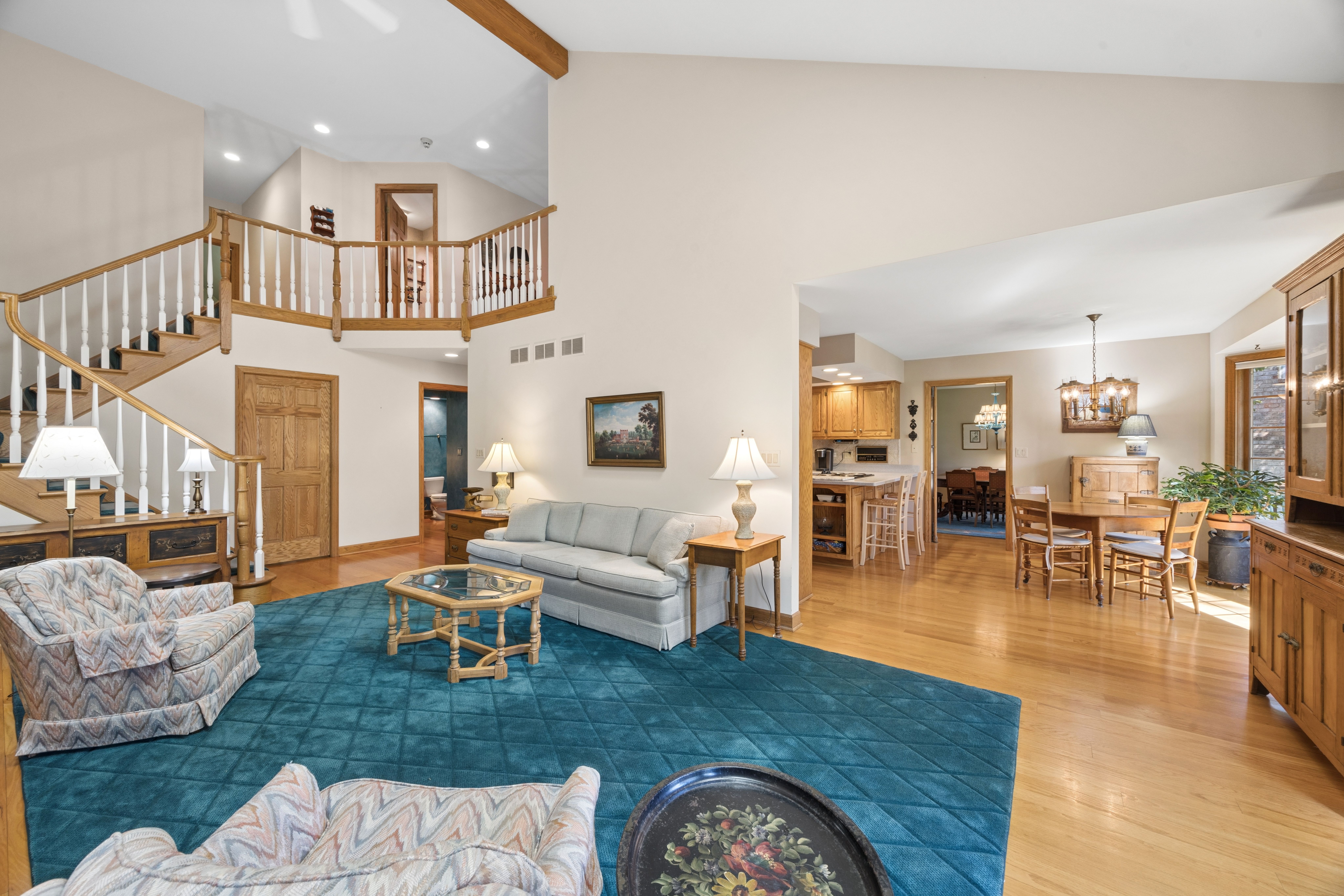  Lovely and Meticulously Maintained Townhome in Desirable Tartan Lakes - 物件實景