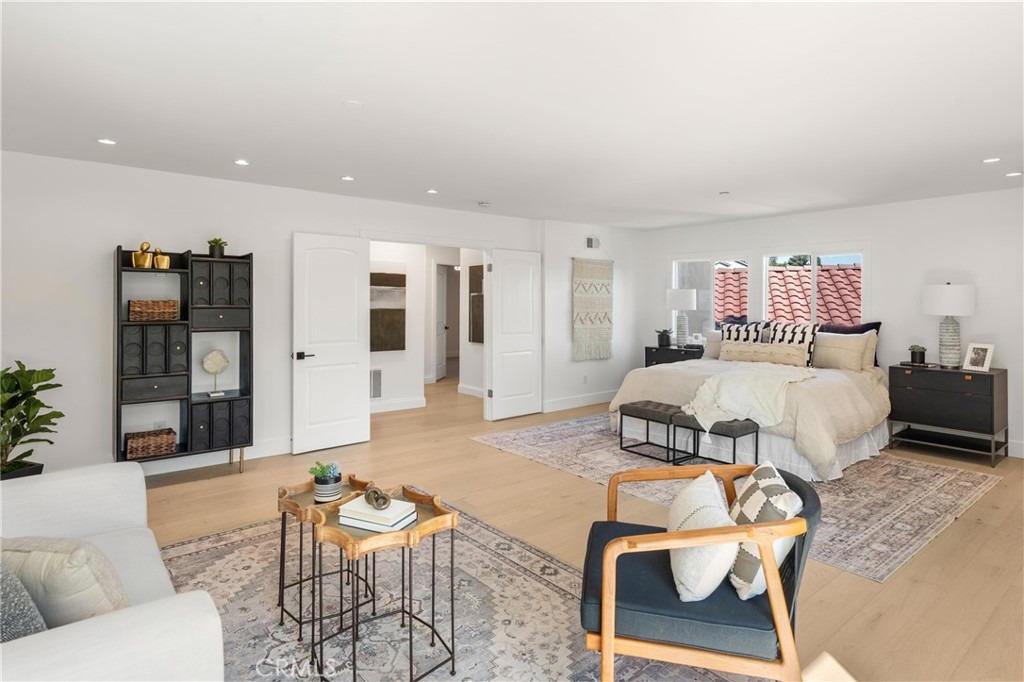Yorba Linda, California, 92886, United States, 5 Bedrooms Bedrooms, ,6 BathroomsBathrooms,Residential,For Sale,1891782