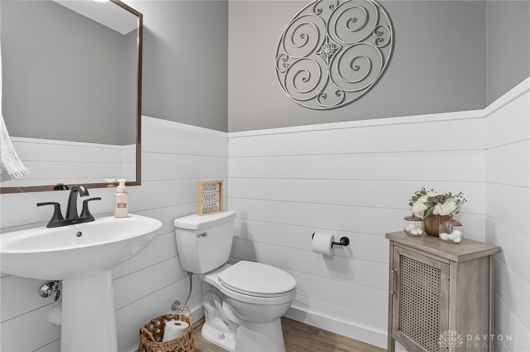 Cincinnati, Ohio, 45245, United States, 4 Bedrooms Bedrooms, ,4 BathroomsBathrooms,Residential,For Sale,1996154