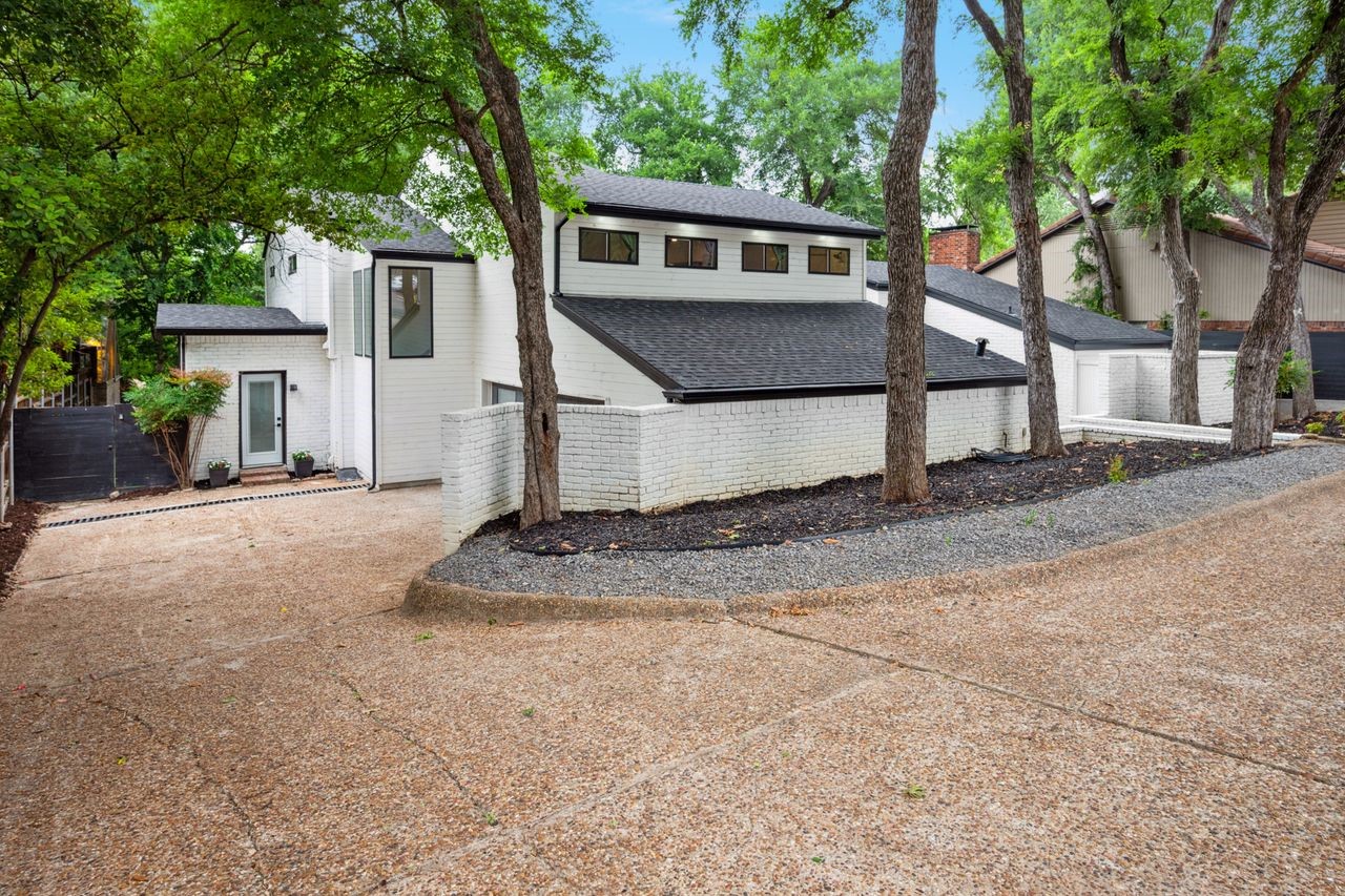 Dallas, Texas, 75230, United States, 4 Bedrooms Bedrooms, ,5 BathroomsBathrooms,Residential,For Sale,1826368