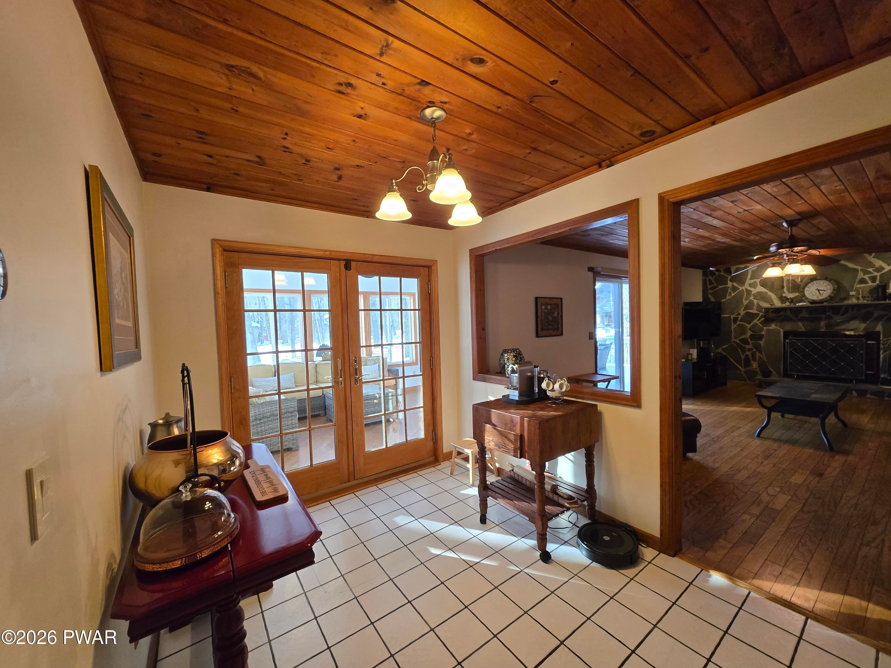 Lords Valley, Pennsylvania, 18428, United States, 4 Bedrooms Bedrooms, ,3 BathroomsBathrooms,Residential,For Sale,2020252