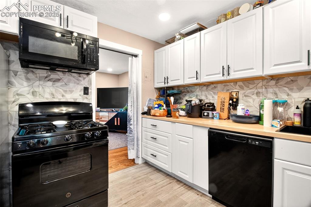 Colorado Springs, Colorado, 80904, United States, ,Residential,For Sale,1972631