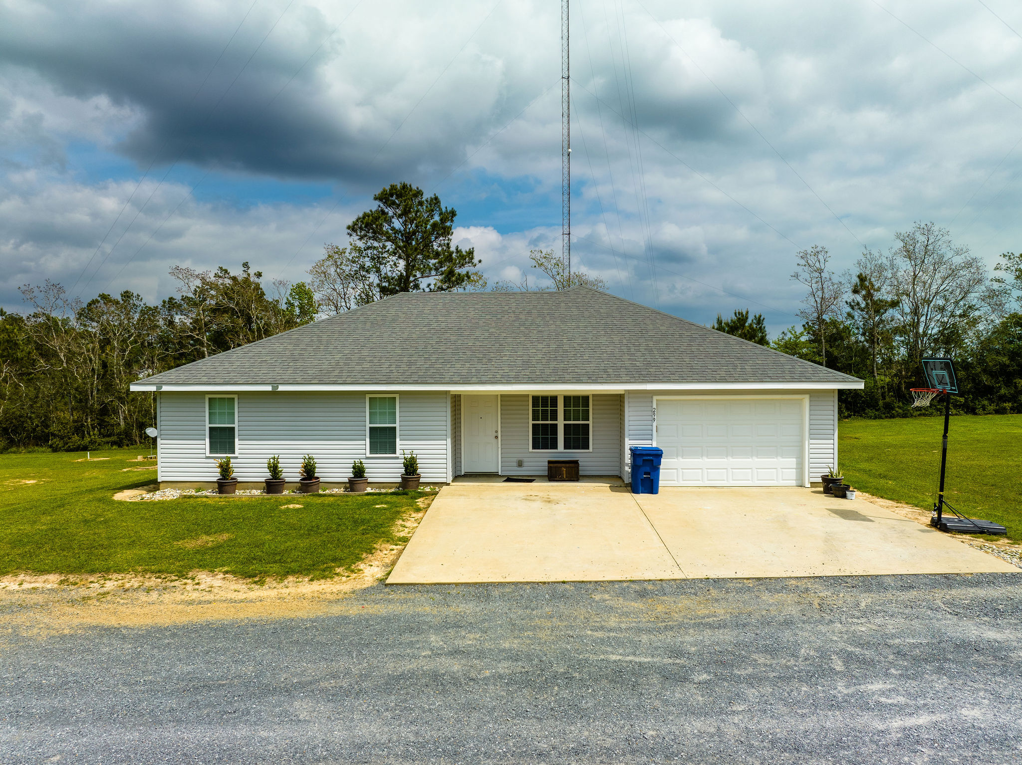 Longville, Louisiana, 70652, United States, 21 Bedrooms Bedrooms, ,16 BathroomsBathrooms,Residential,For Sale,1980449