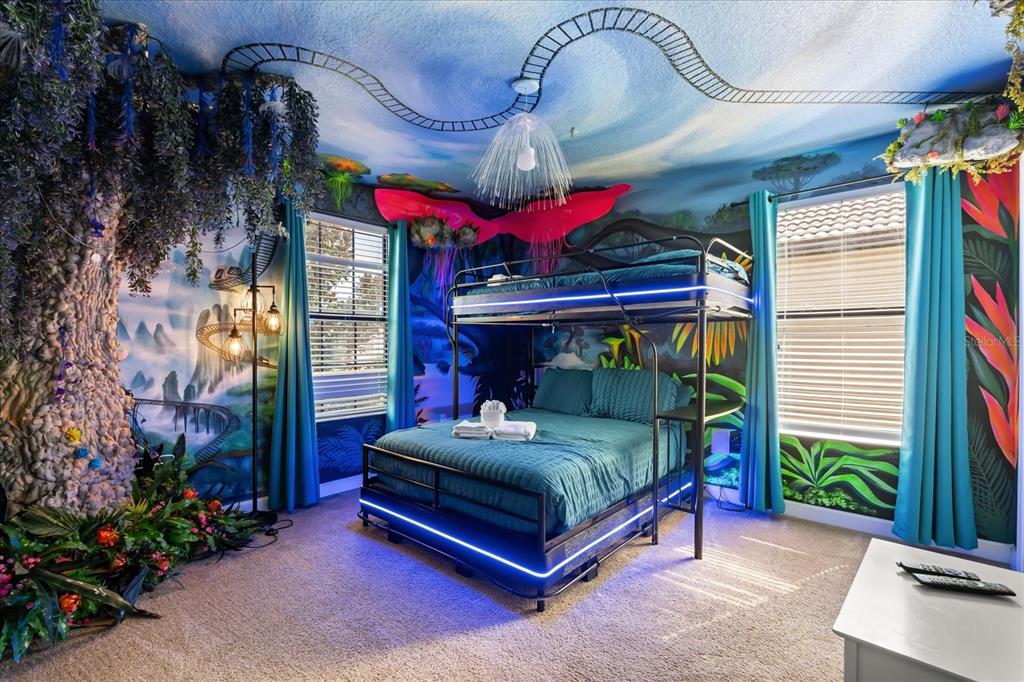 Davenport, Florida, 33896, United States, 8 Bedrooms Bedrooms, ,5 BathroomsBathrooms,Residential,For Sale,1896133