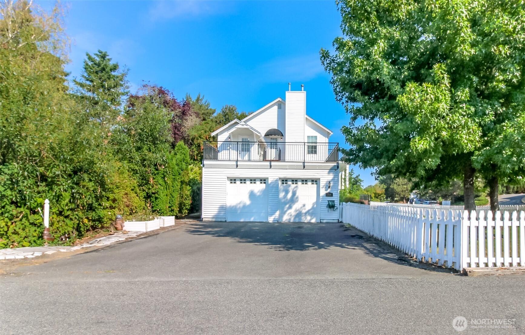 TACOMA, Washington, 98422, United States, 4 Bedrooms Bedrooms, ,3 BathroomsBathrooms,Residential,For Sale,1940753