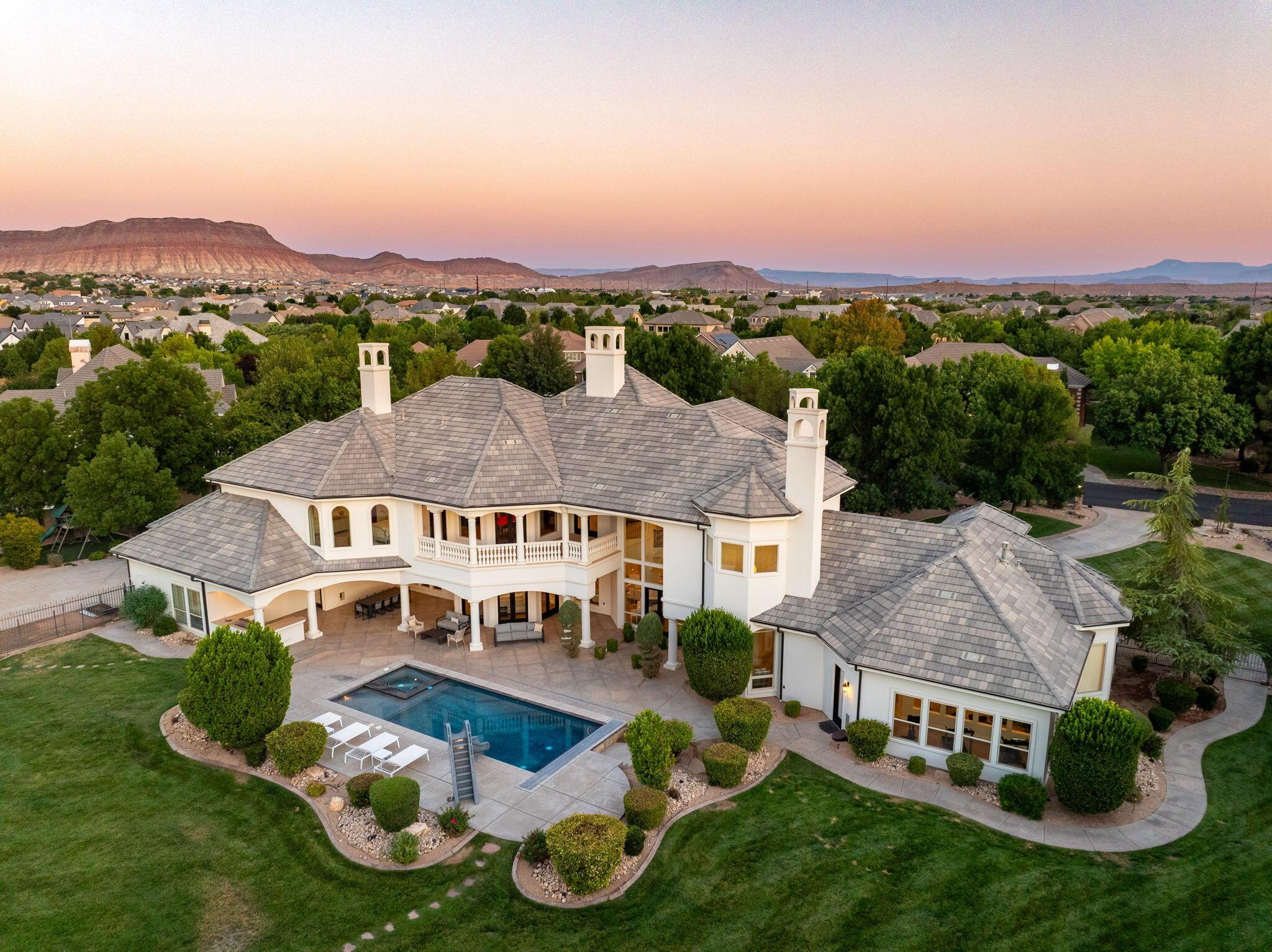 Washington, Utah, 84780, United States, 6 Bedrooms Bedrooms, ,8 BathroomsBathrooms,Residential,For Sale,1916312