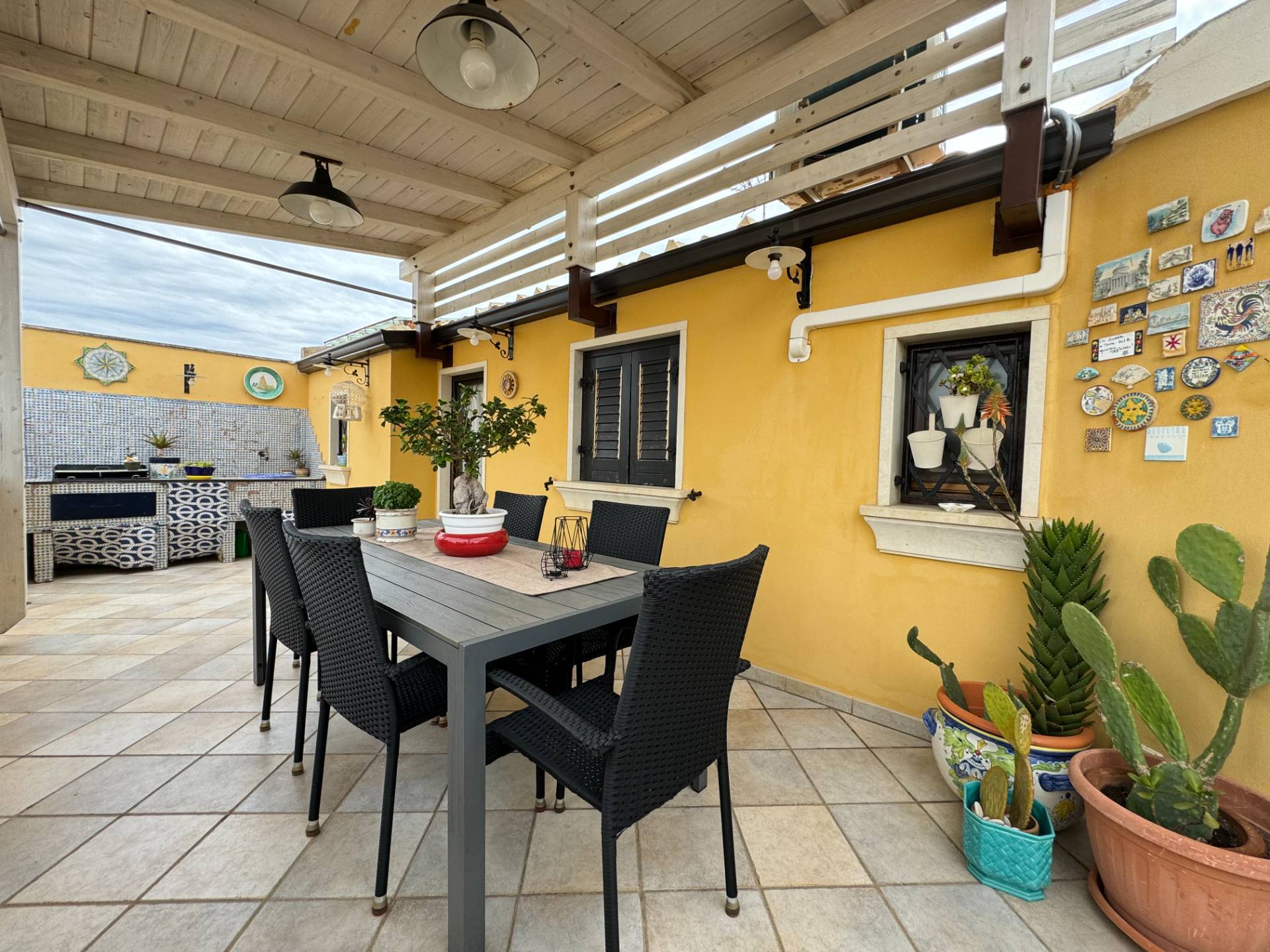 Ragusa, Ragusa, 97100, IT, 3 Bedrooms Bedrooms, ,3 BathroomsBathrooms,Residential,For Sale,1829533