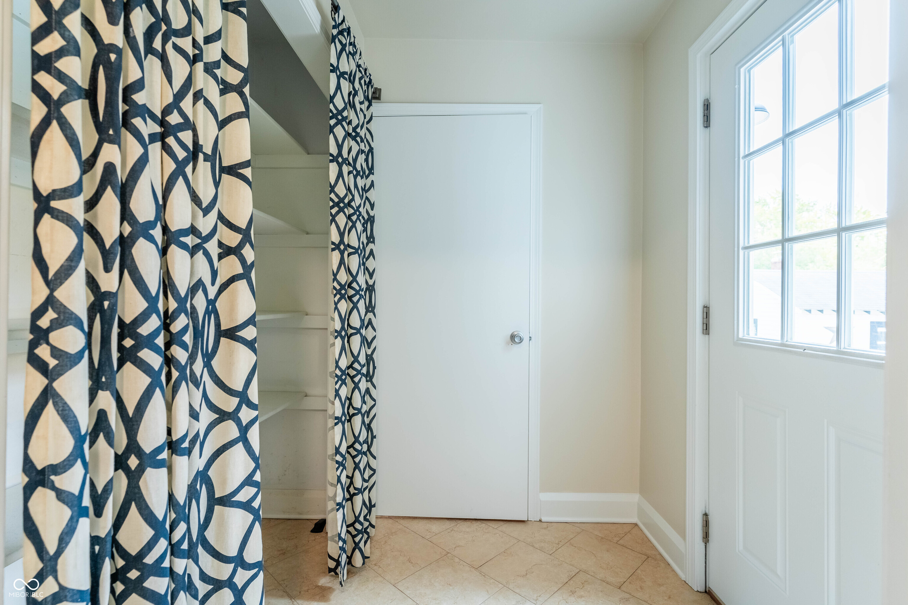 Indianapolis, Indiana, 46268, United States, 4 Bedrooms Bedrooms, ,2 BathroomsBathrooms,Residential,For Sale,1981741