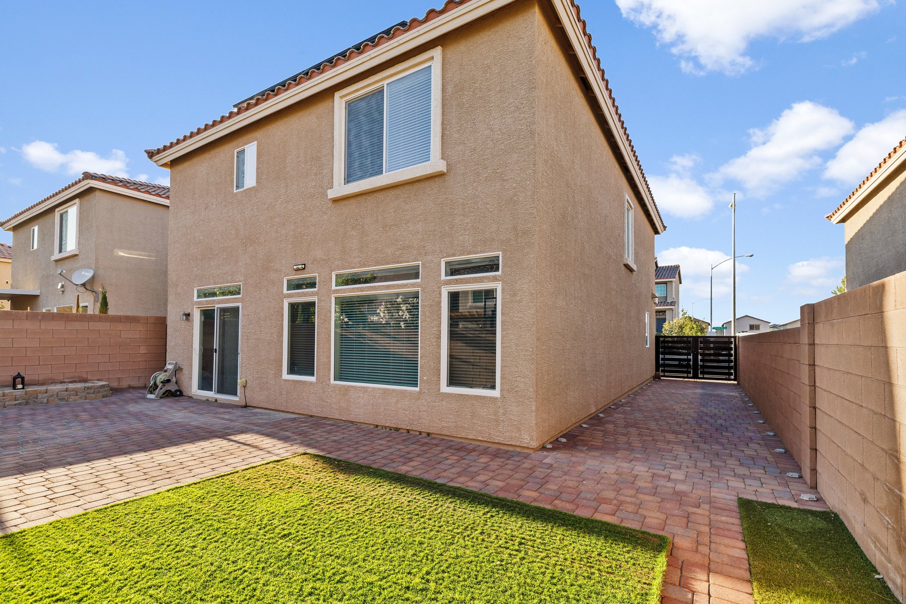  New to Market - 物件實景