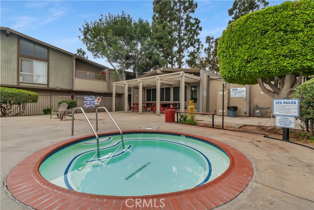 Torrance, California, 90502, United States, 2 Bedrooms Bedrooms, ,2 BathroomsBathrooms,Residential,For Sale,1987112