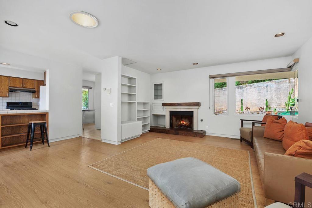Del Mar, California, 92014, United States, 5 Bedrooms Bedrooms, ,5 BathroomsBathrooms,Residential,For Sale,1837047