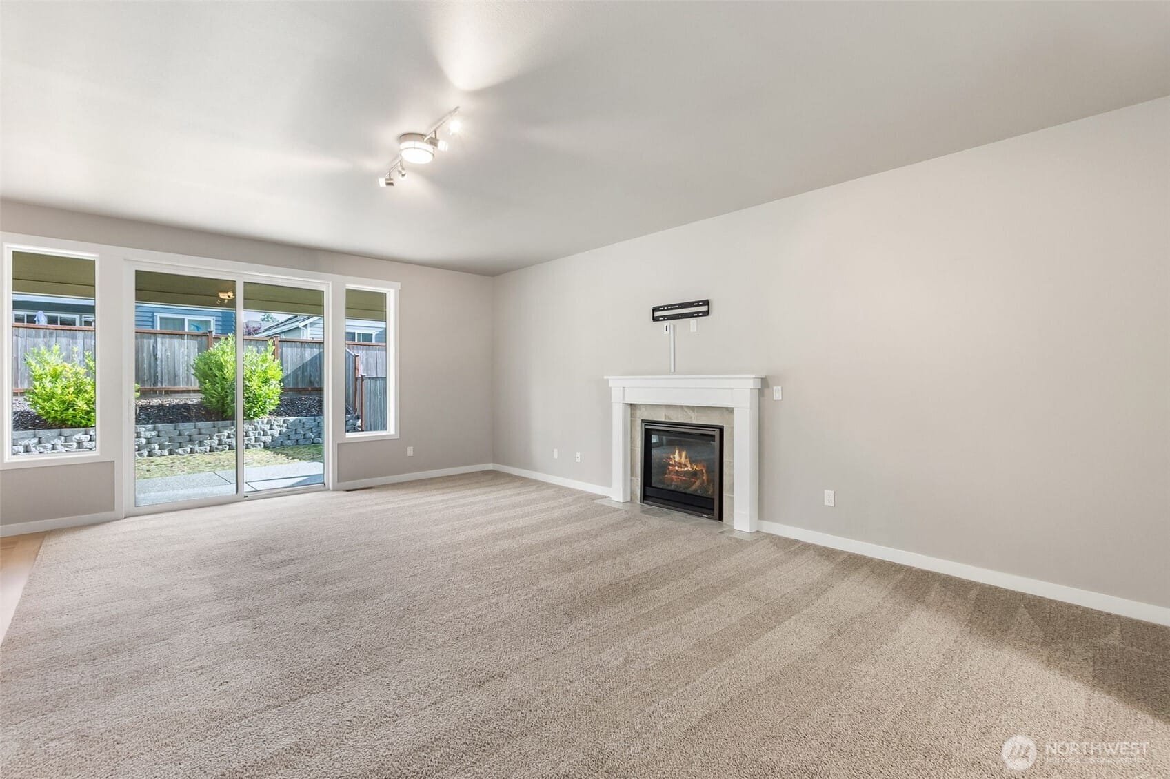 Tumwater, Washington, 98501, United States, 5 Bedrooms Bedrooms, ,4 BathroomsBathrooms,Residential,For Sale,1785194