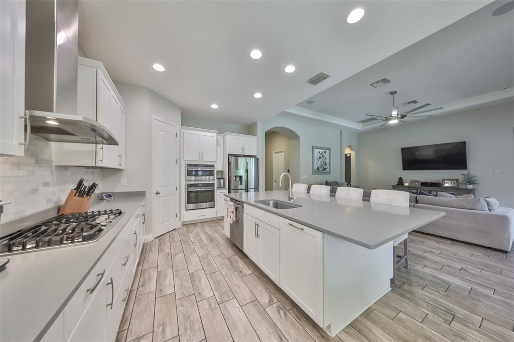 Apollo Beach, Florida, 33572, United States, 4 Bedrooms Bedrooms, ,3 BathroomsBathrooms,Residential,For Sale,1987477