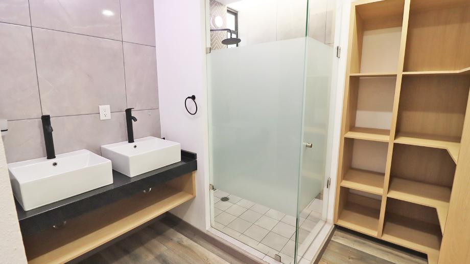 Paseo de los Encinos, Morelia, Michoacán de Ocampo, 58341, Mexico, 3 Bedrooms Bedrooms, ,3 BathroomsBathrooms,Residential,For Sale,Paseo de los Encinos,1673419