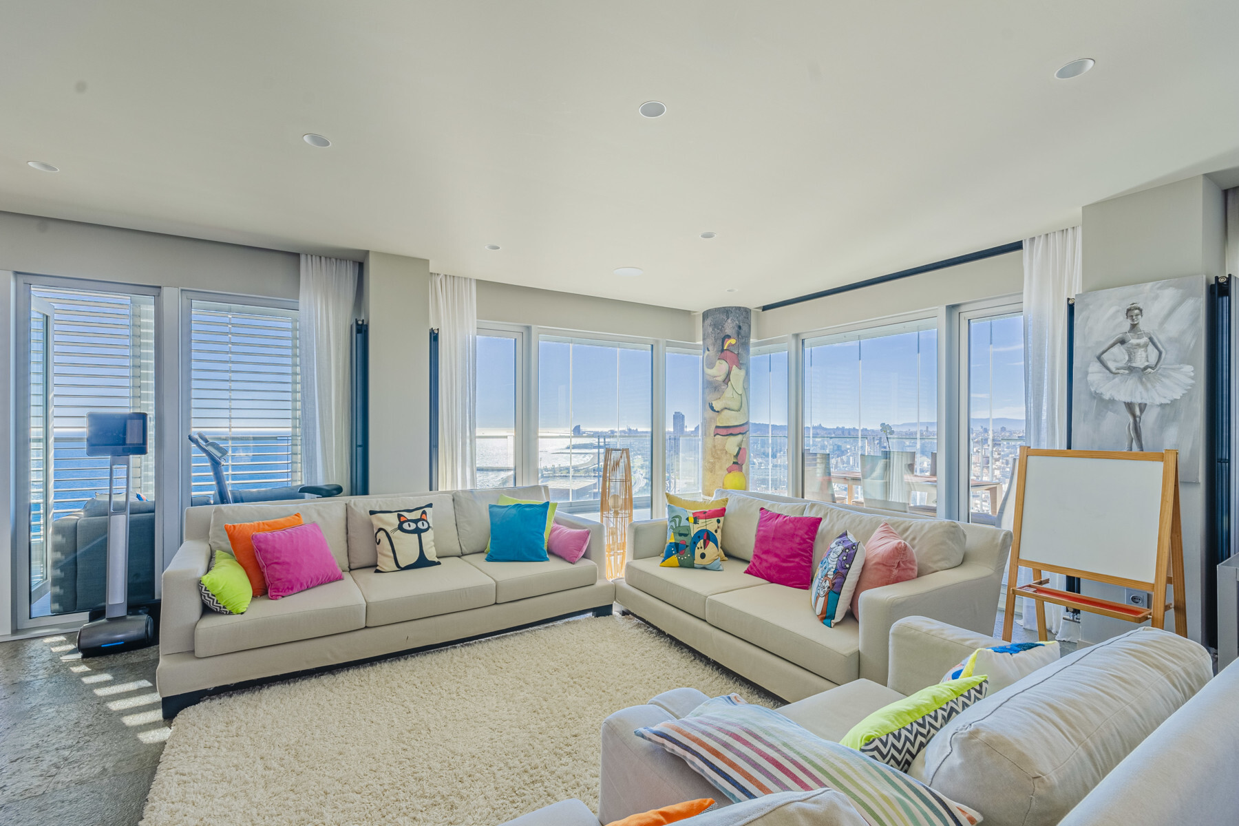  Family apartment with splendid sea and Barcelona views - 物件實景