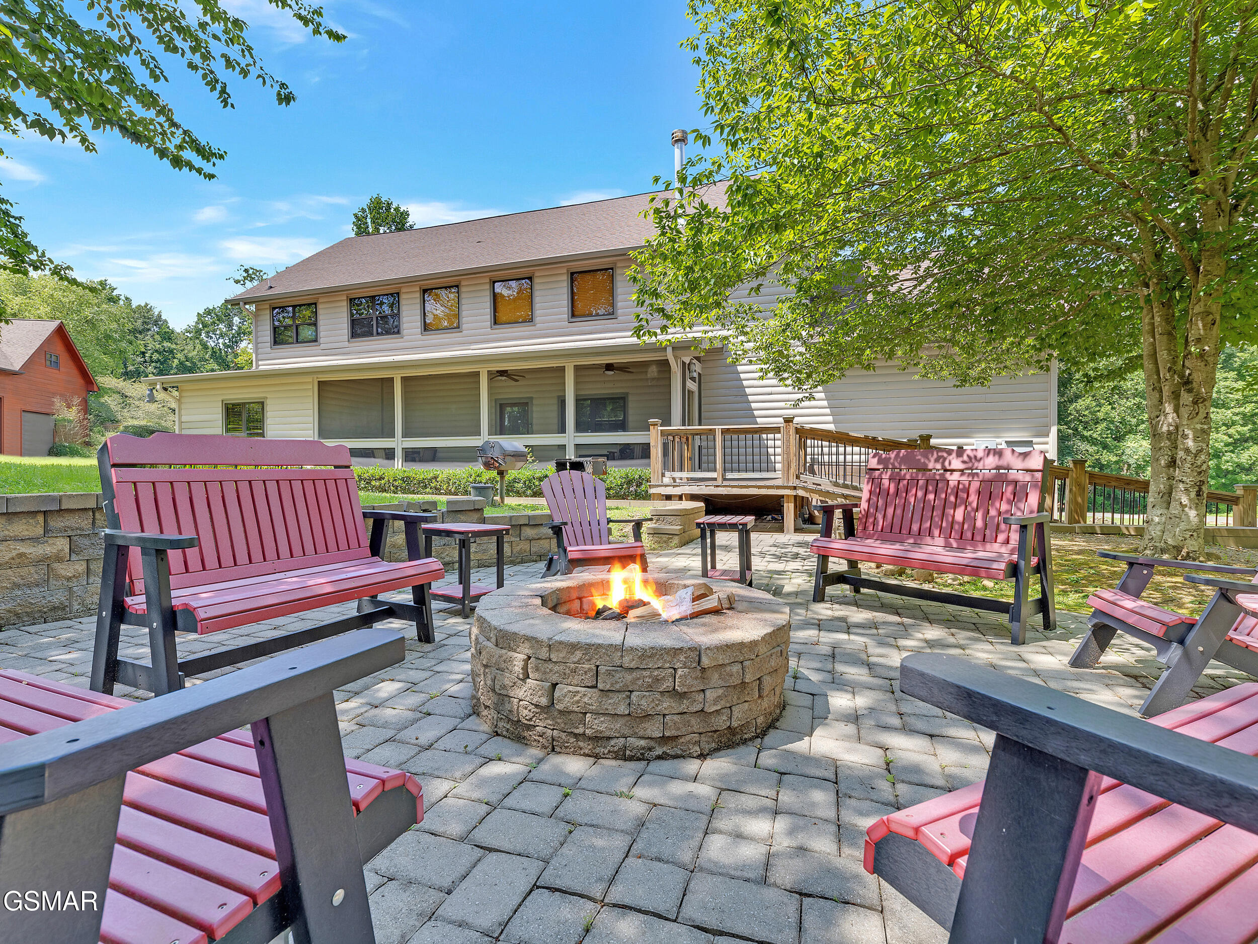 Sevierville, Tennessee, 37862, United States, 3 Bedrooms Bedrooms, ,3 BathroomsBathrooms,Residential,For Sale,1978945