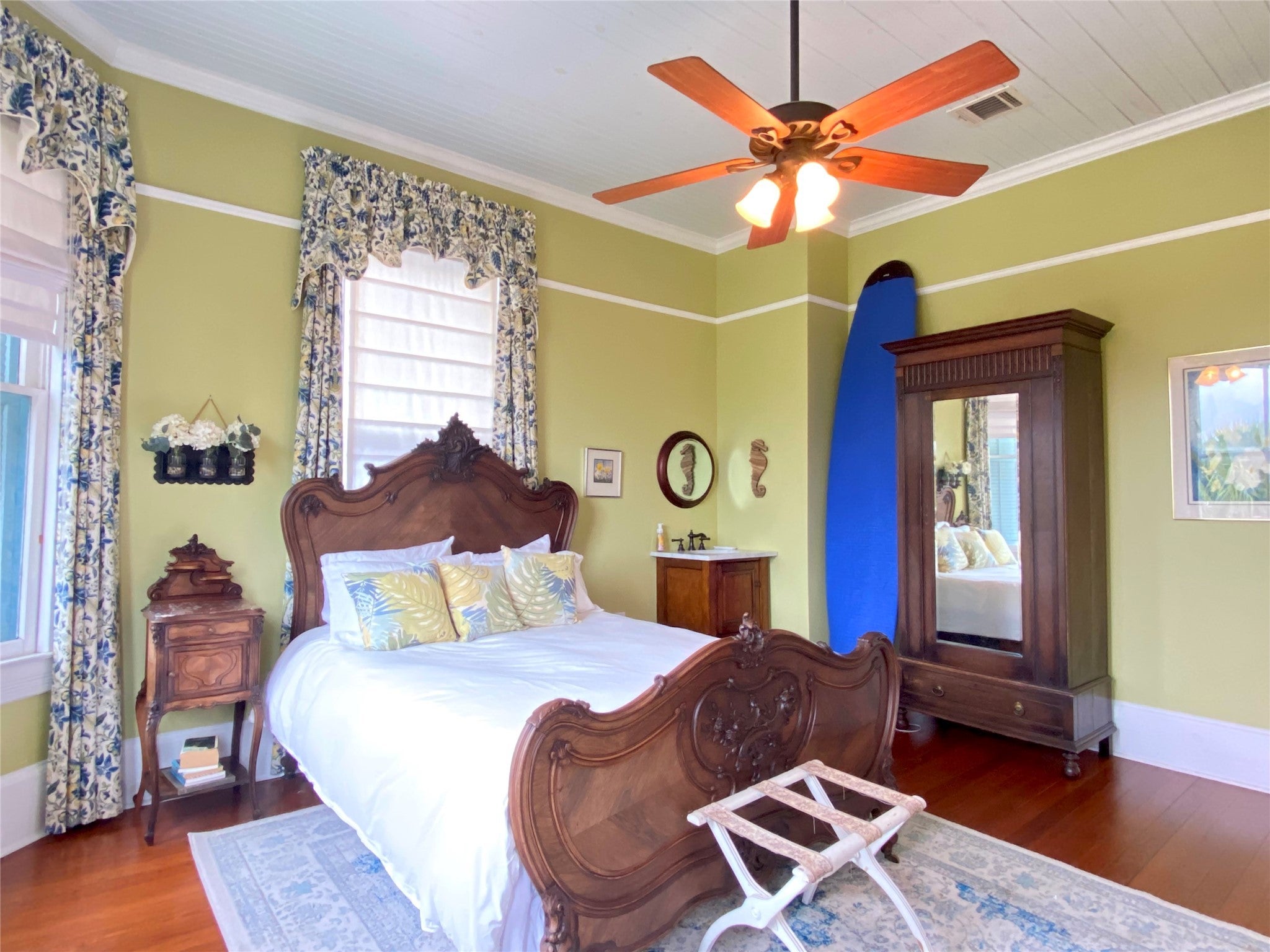 1409 Sealy Street, Galveston, Texas, 77550, United States, 6 Bedrooms Bedrooms, ,4 BathroomsBathrooms,Residential,For Sale,1409 Sealy Street,1683599