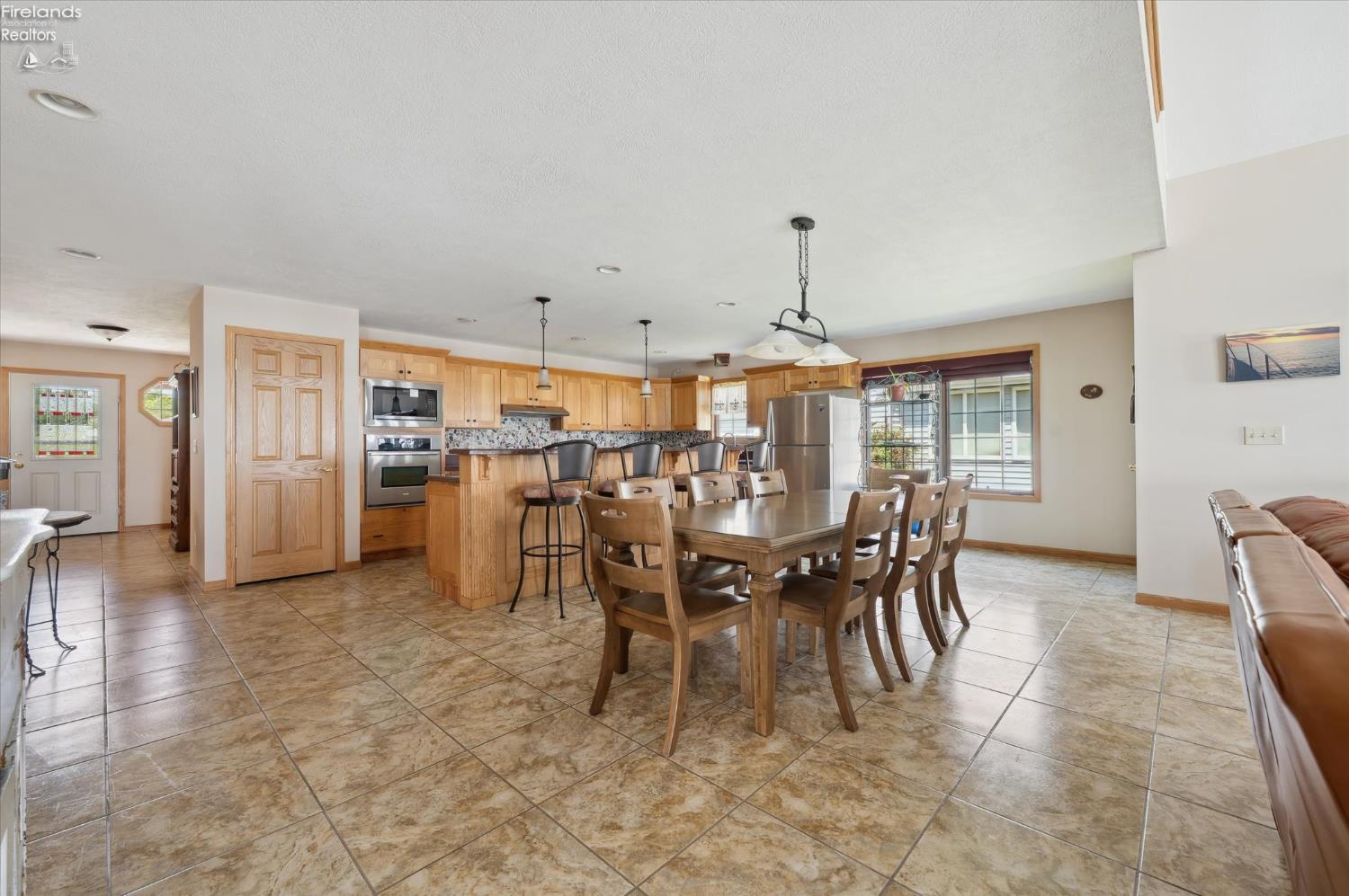 Put-In-Bay, Ohio, 43456, United States, 5 Bedrooms Bedrooms, ,3 BathroomsBathrooms,Residential,For Sale,1979918