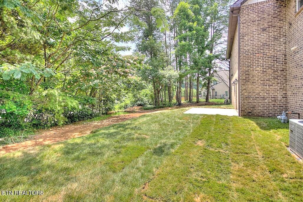 Maryville, Tennessee, 37803, United States, 4 Bedrooms Bedrooms, ,4 BathroomsBathrooms,Residential,For Sale,1874124