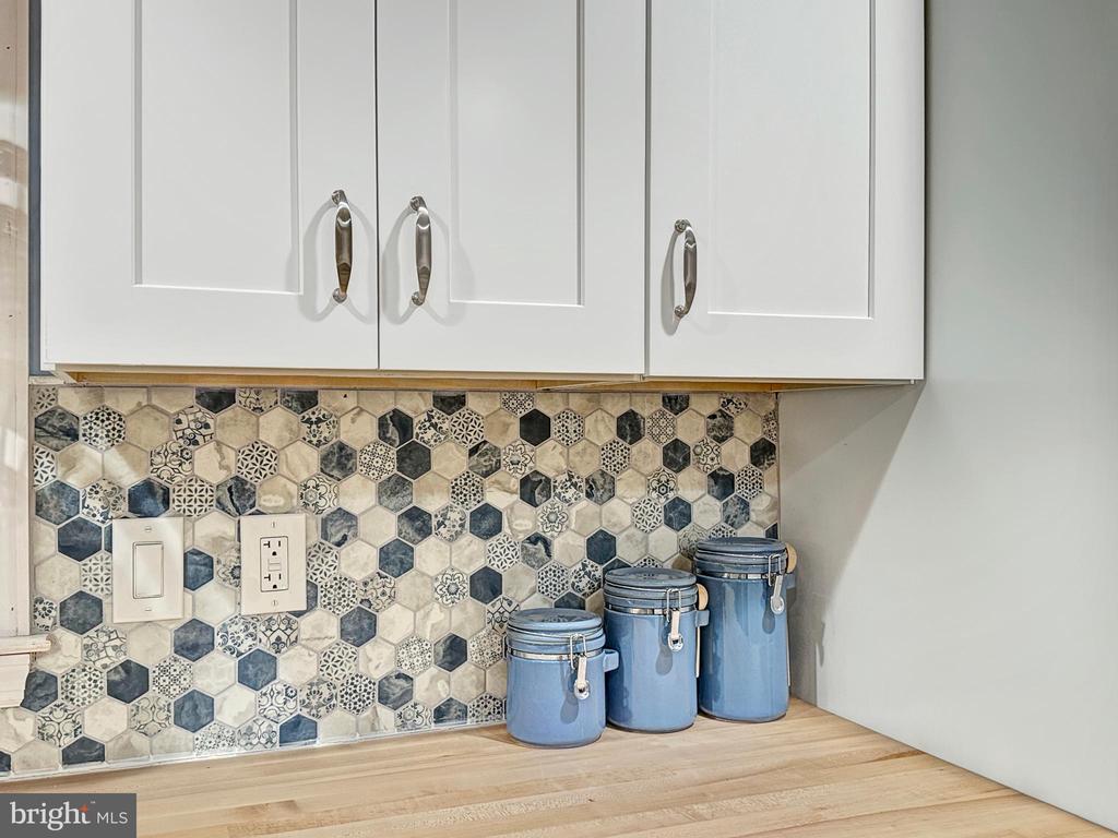 Cherry Hill, New Jersey, 08034, United States, 4 Bedrooms Bedrooms, ,4 BathroomsBathrooms,Residential,For Sale,1990479