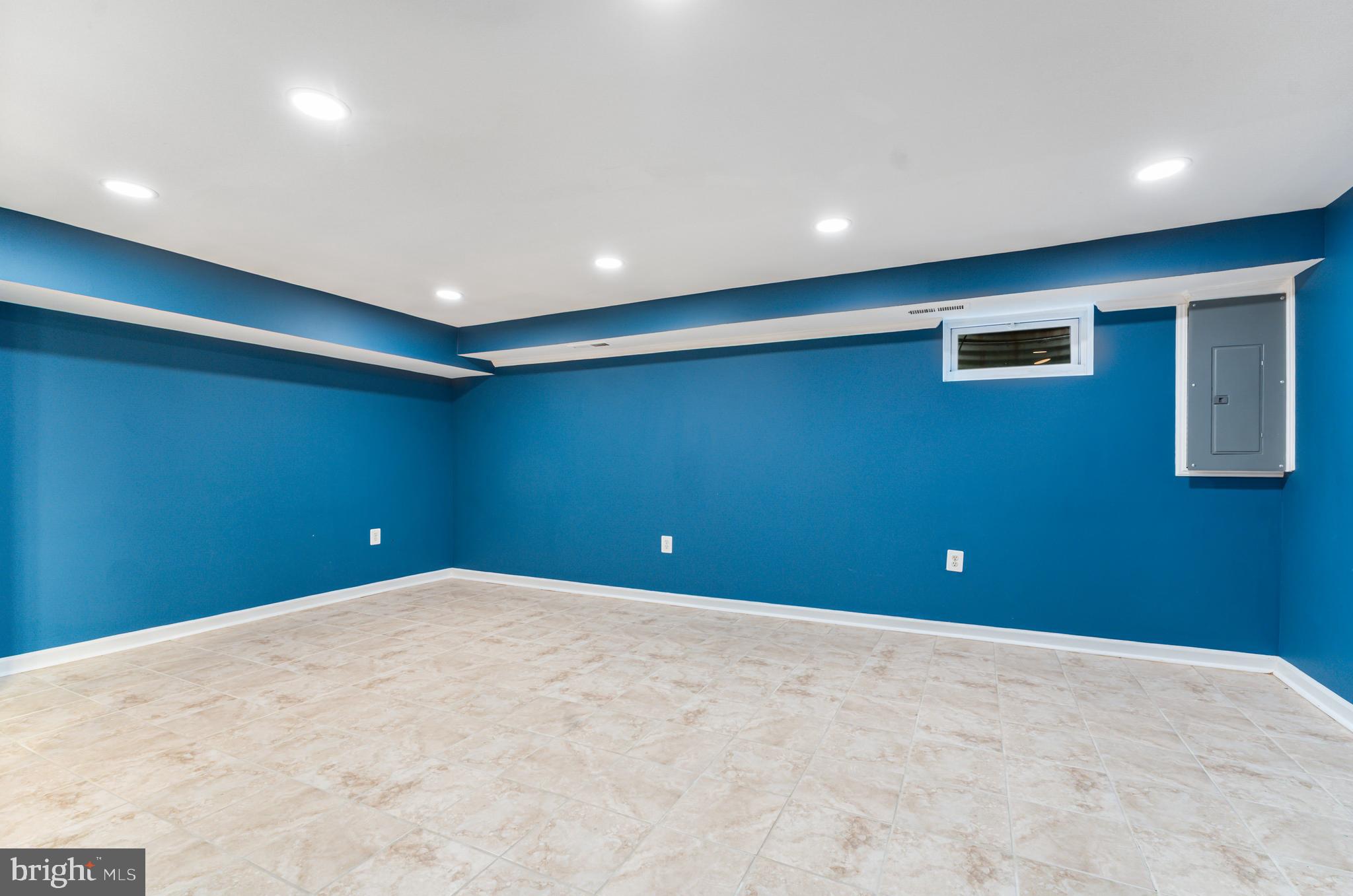 Lorton, Virginia, 22079, United States, 3 Bedrooms Bedrooms, ,4 BathroomsBathrooms,Residential,For Sale,1980016