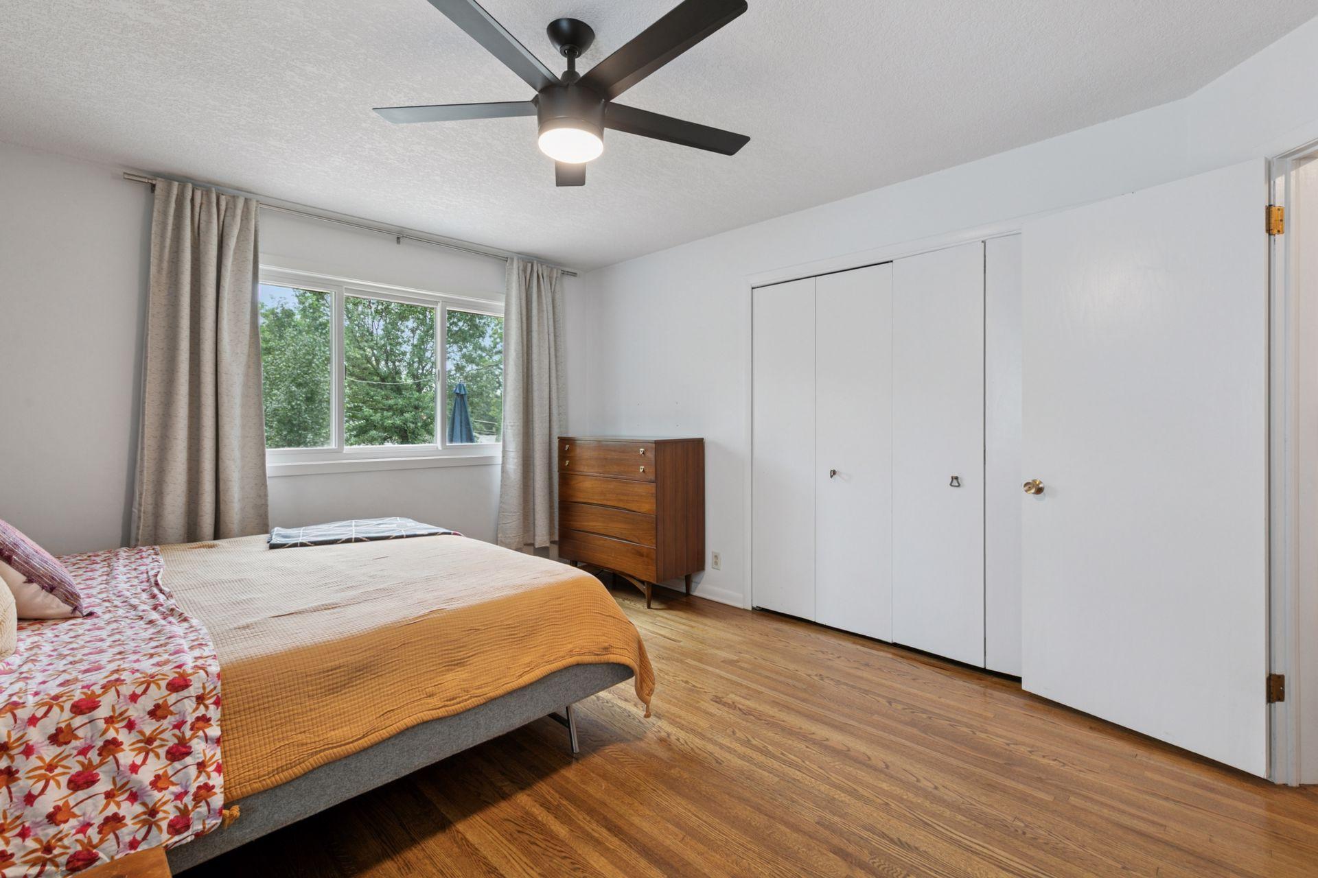 Saint Paul, Minnesota, 55108, United States, 3 Bedrooms Bedrooms, ,1 BathroomBathrooms,Residential,For Sale,1934212