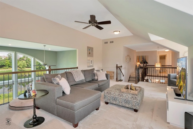 Mokena, Illinois, 60448, United States, 4 Bedrooms Bedrooms, ,3 BathroomsBathrooms,Residential,For Sale,1864687