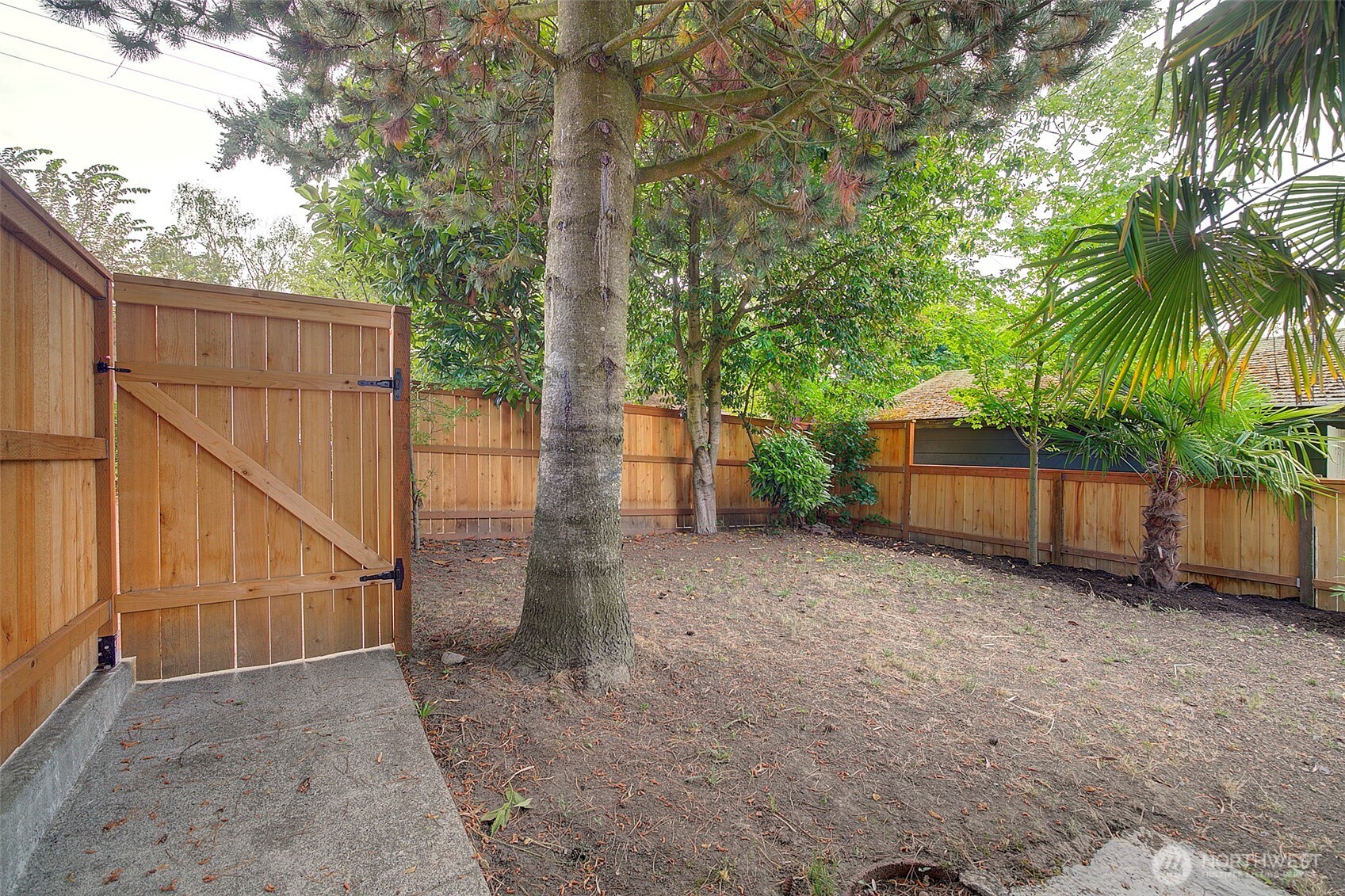 Seattle, Washington, 98126, United States, 3 Bedrooms Bedrooms, ,2 BathroomsBathrooms,Residential,For Sale,1882330