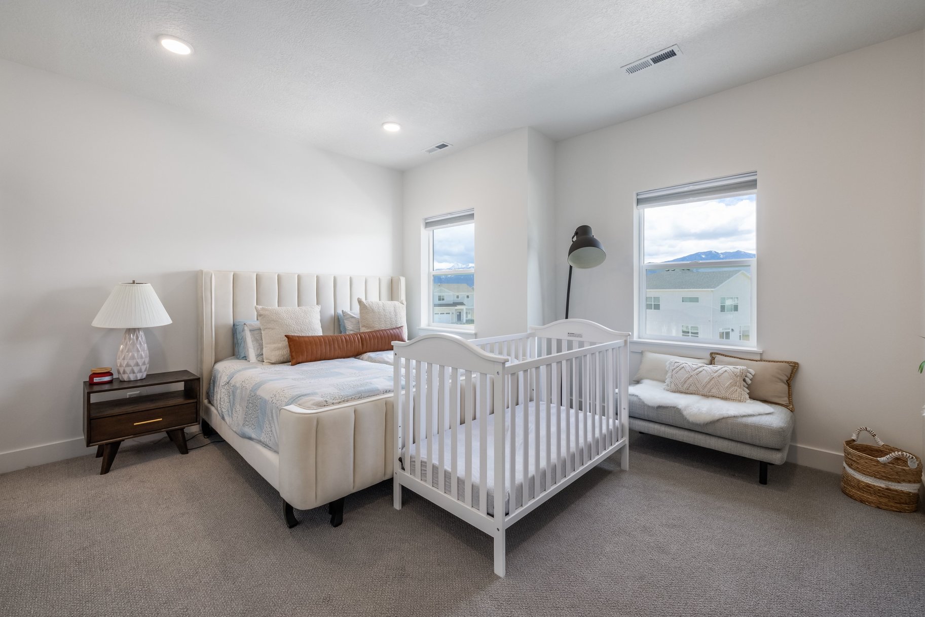  Fully Furnished Luxury Residence with Unmatched Finishes and Views - 物件實景