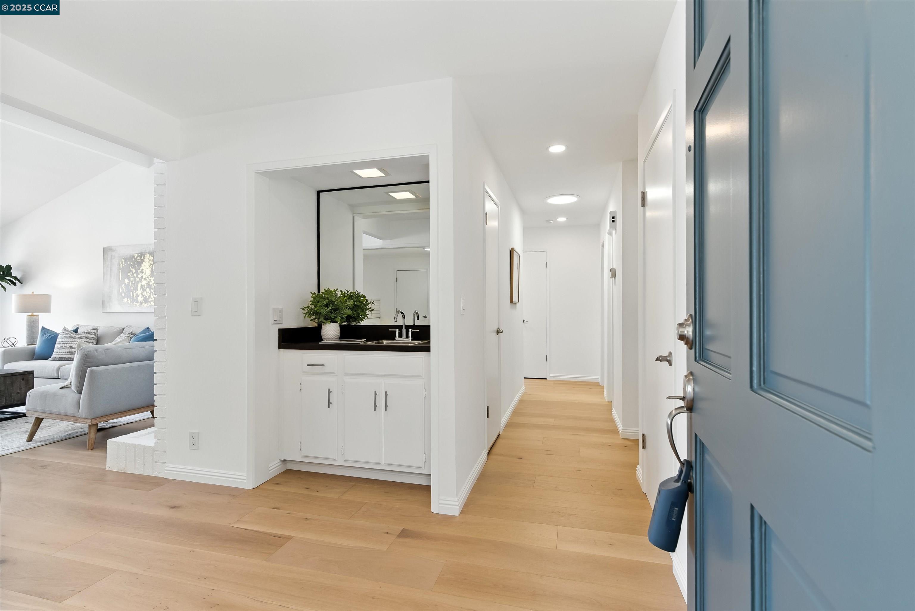 Moraga, California, 94556, United States, 3 Bedrooms Bedrooms, ,2 BathroomsBathrooms,Residential,For Sale,1926288