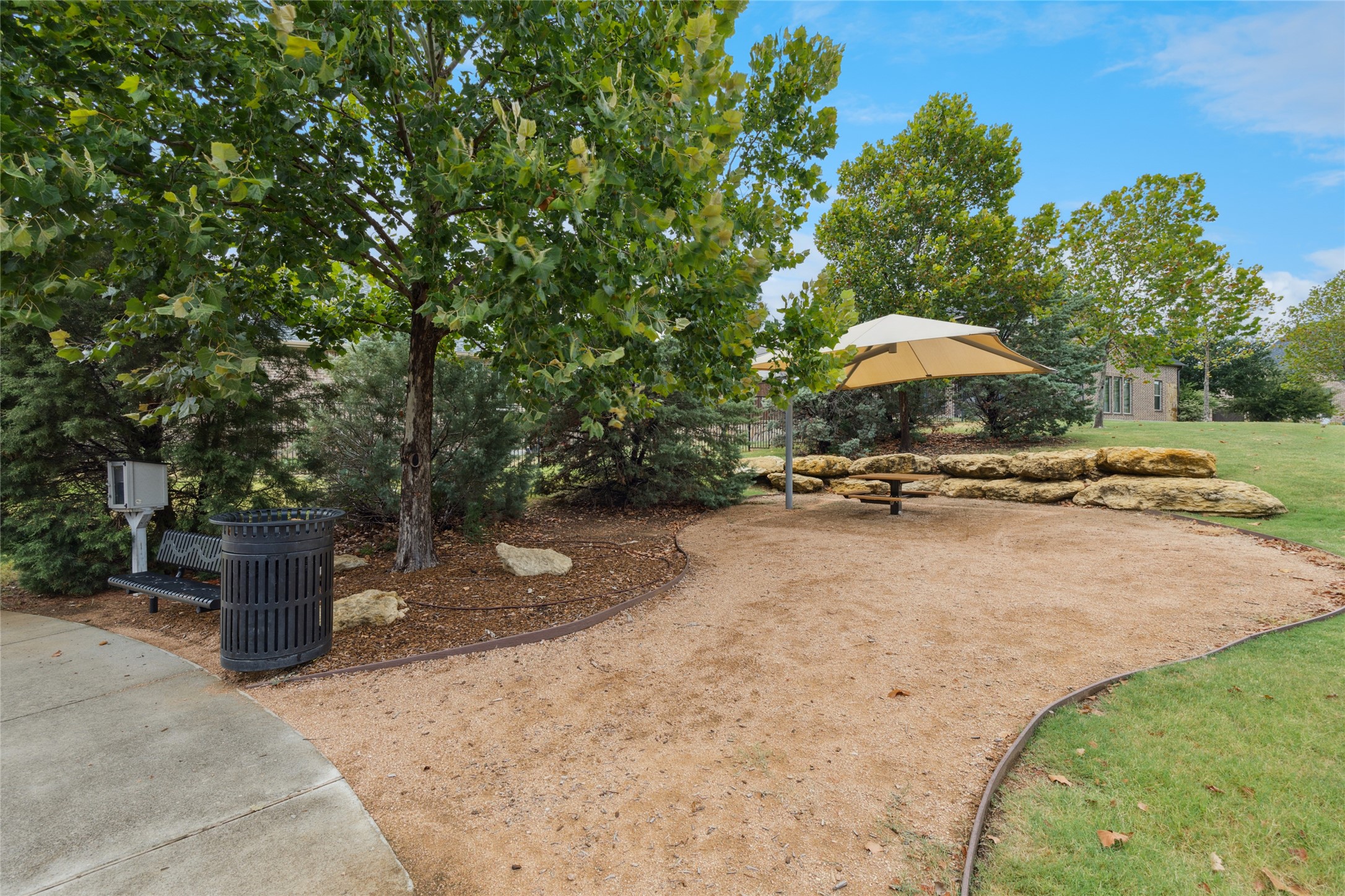 Roanoke, Texas, 76262, United States, 3 Bedrooms Bedrooms, ,3 BathroomsBathrooms,Residential,For Sale,1926228