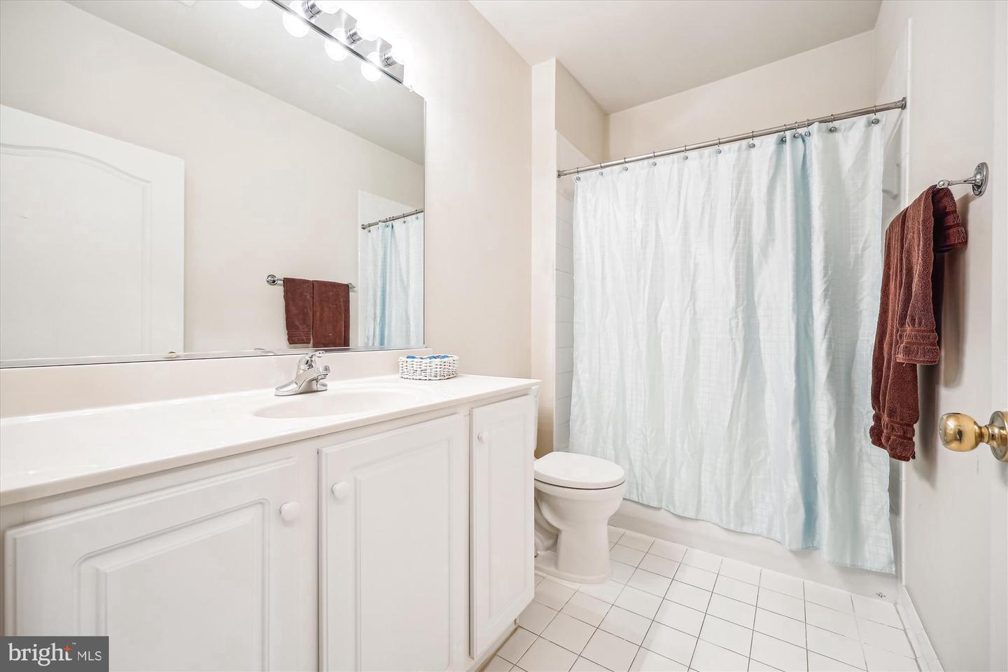 Rockville, Maryland, 20850, United States, 2 Bedrooms Bedrooms, ,2 BathroomsBathrooms,Residential,For Sale,1859700