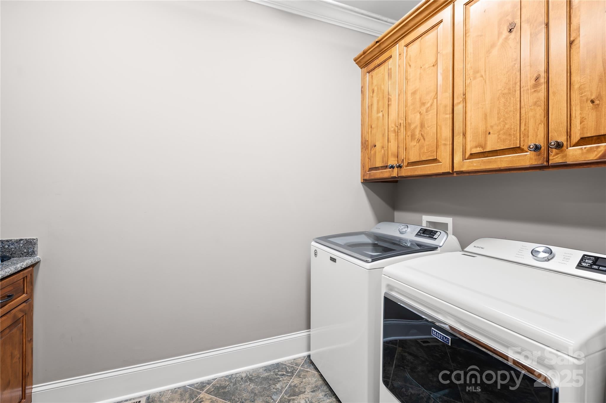 Shelby, North Carolina, 28150, United States, 3 Bedrooms Bedrooms, ,5 BathroomsBathrooms,Residential,For Sale,1777934