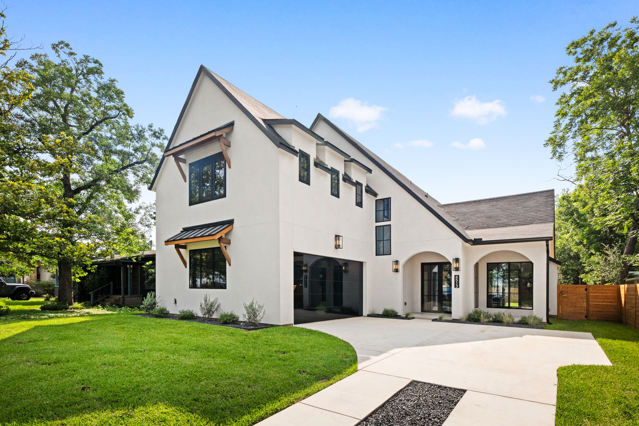  Contemporary Design with Timeless Architecture in South Austin - 物件實景