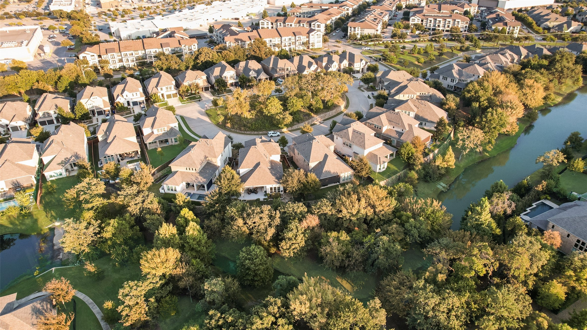 Colleyville, Texas, 76034, United States, 4 Bedrooms Bedrooms, ,5 BathroomsBathrooms,Residential,For Sale,1983129