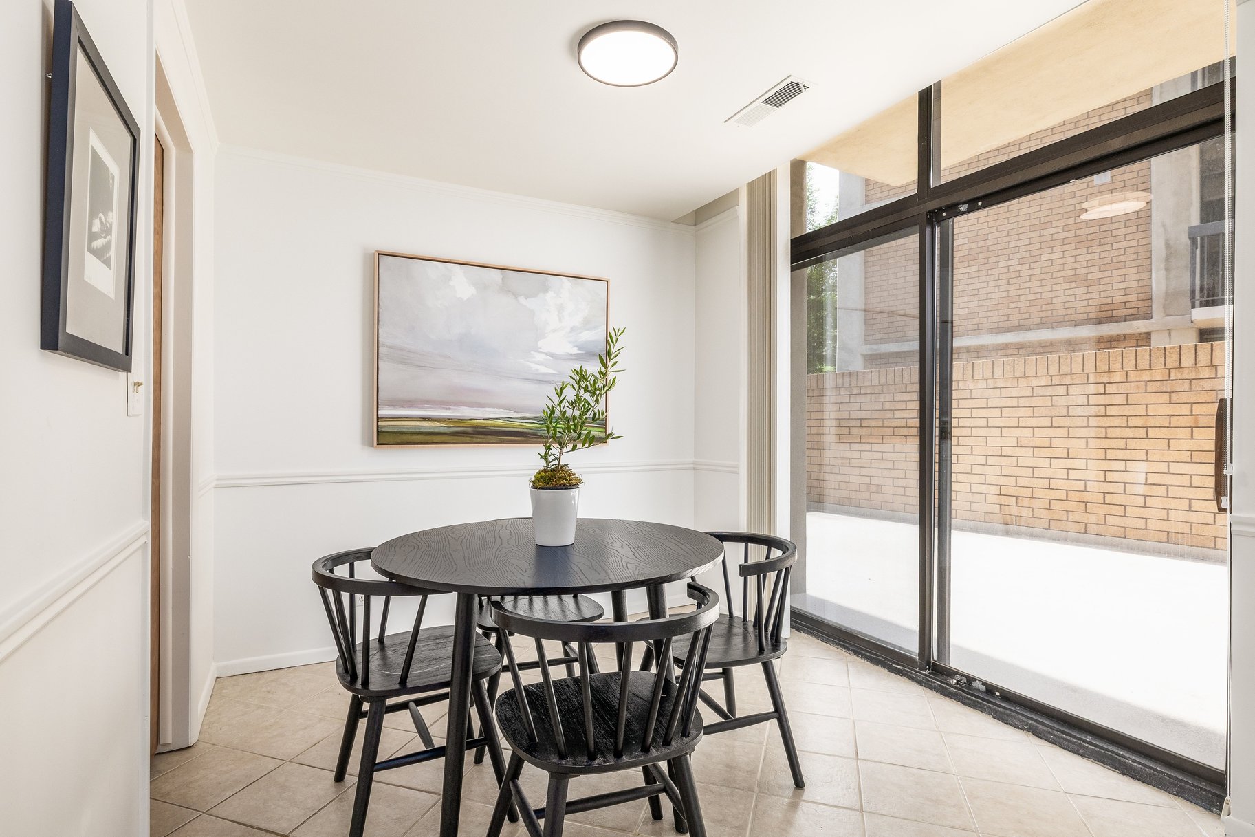  Immaculate condo with expansive valley and city views - 物件實景