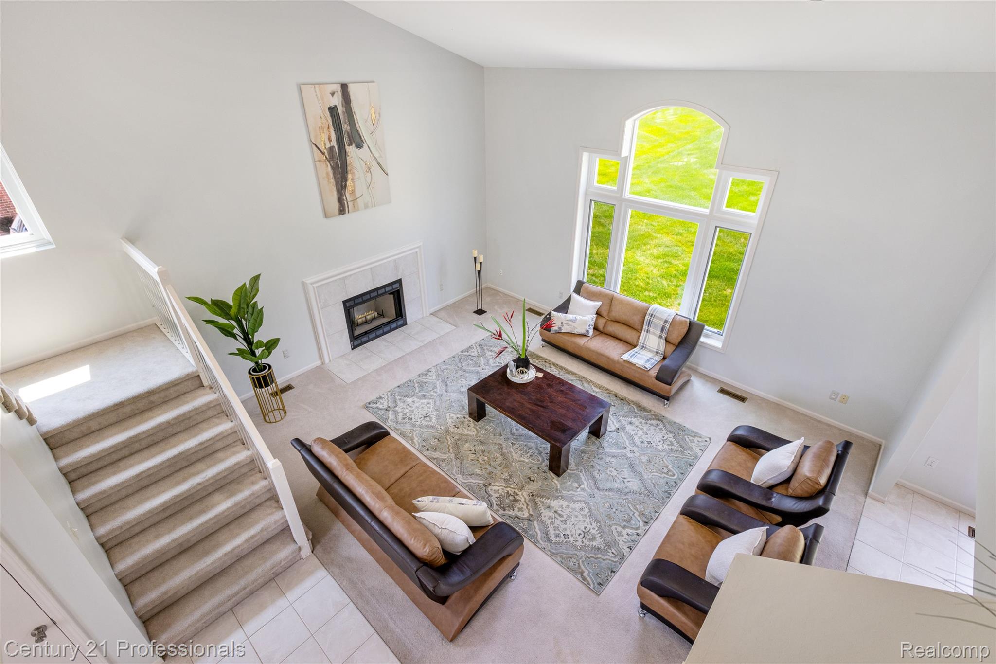 LakeOrion, Michigan, 48359, United States, 4 Bedrooms Bedrooms, ,3 BathroomsBathrooms,Residential,For Sale,1973715