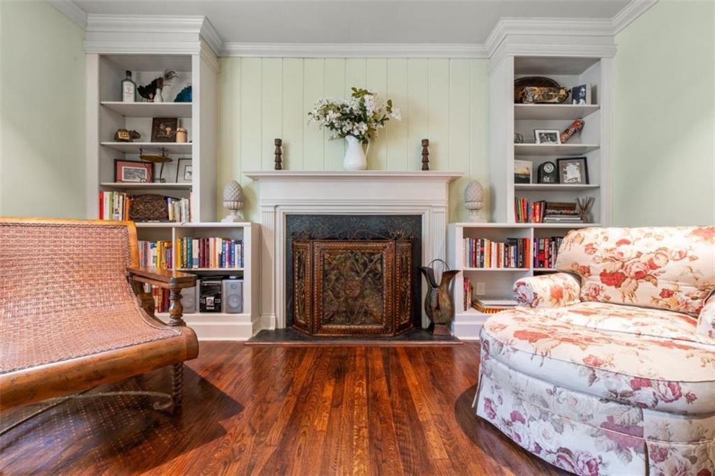 Sandy Springs, Georgia, 30342, United States, 4 Bedrooms Bedrooms, ,3 BathroomsBathrooms,Residential,For Sale,1912192