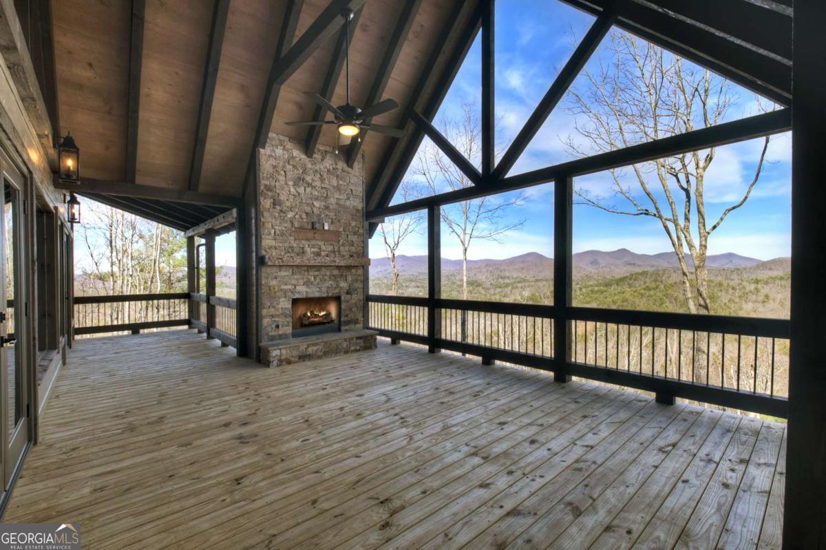 Mineral Bluff, Georgia, 30559, United States, 4 Bedrooms Bedrooms, ,4 BathroomsBathrooms,Residential,For Sale,2011407