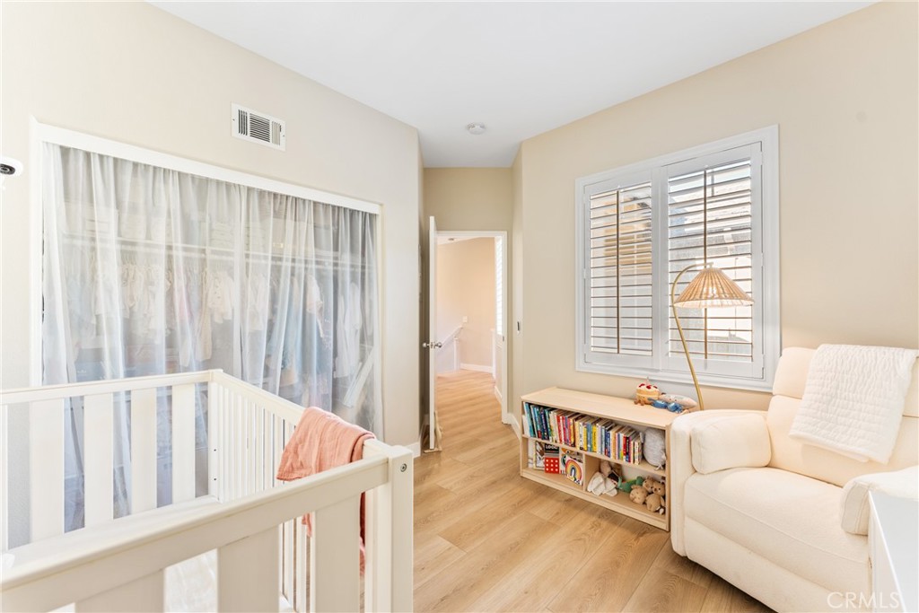 Aliso Viejo, California, 92656, United States, 2 Bedrooms Bedrooms, ,3 BathroomsBathrooms,Residential,For Sale,1989024