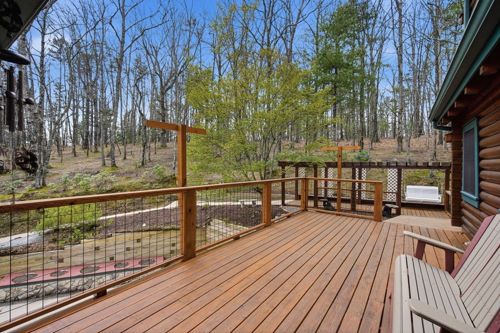 Ellijay, Georgia, 30536, United States, 2 Bedrooms Bedrooms, ,3 BathroomsBathrooms,Residential,For Sale,2034999