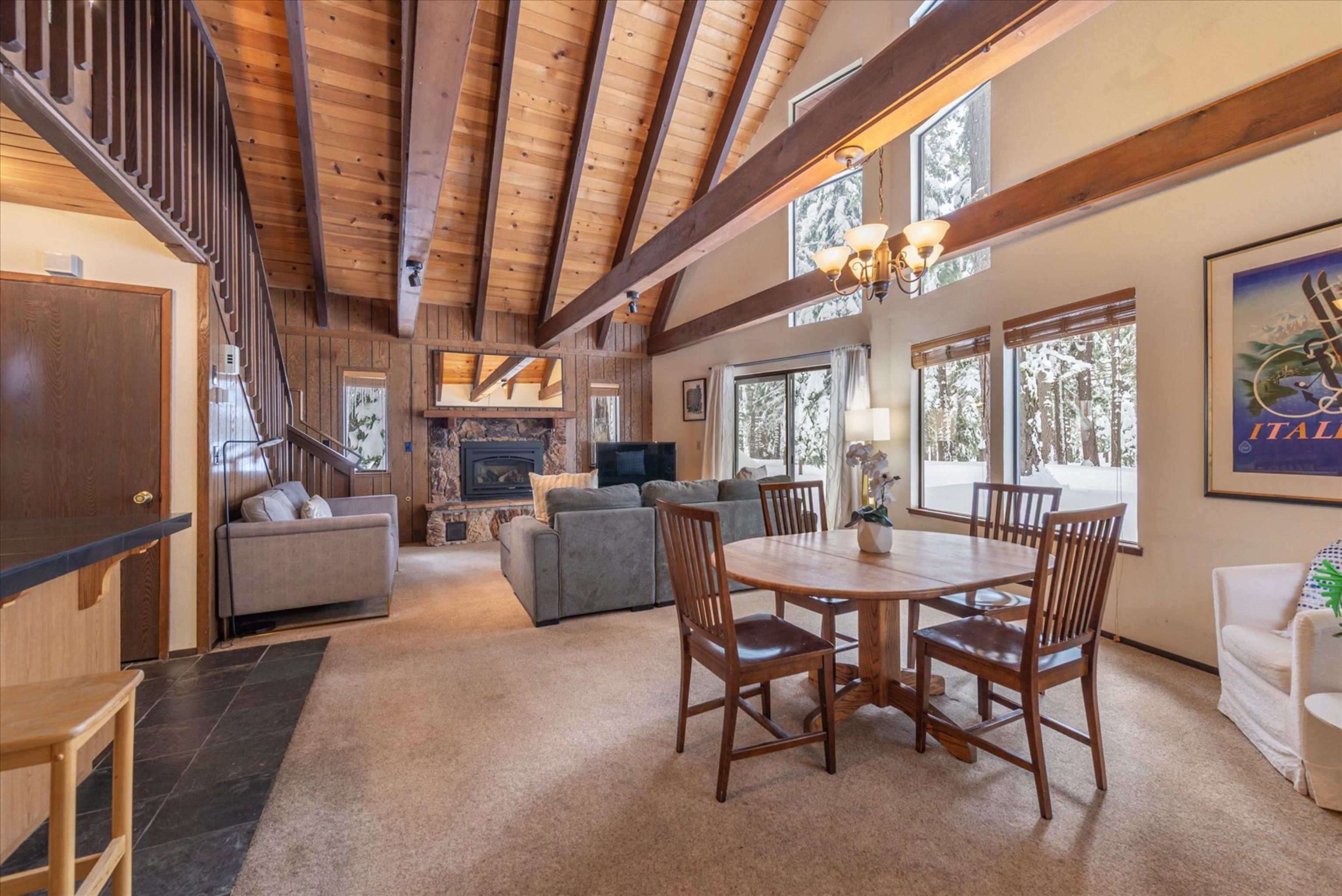 Truckee, California, 96161, United States, 3 Bedrooms Bedrooms, ,2 BathroomsBathrooms,Residential,For Sale,1938852