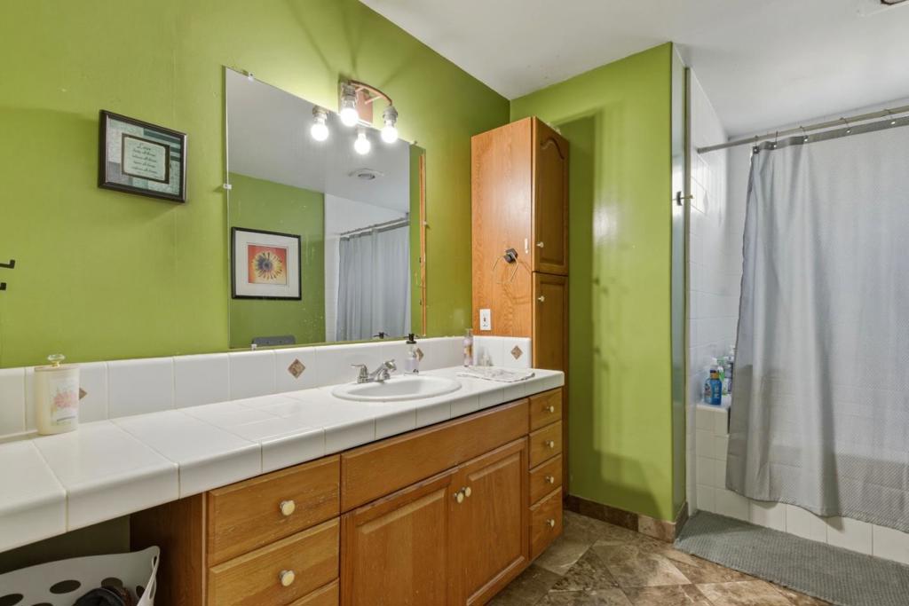 Seaside, California, 93955, United States, 3 Bedrooms Bedrooms, ,1 BathroomBathrooms,Residential,For Sale,2048589