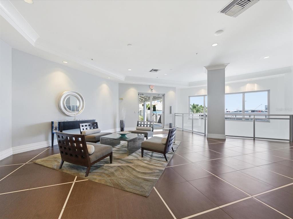 Tampa, Florida, 33602, United States, 2 Bedrooms Bedrooms, ,3 BathroomsBathrooms,Residential,For Sale,2003019